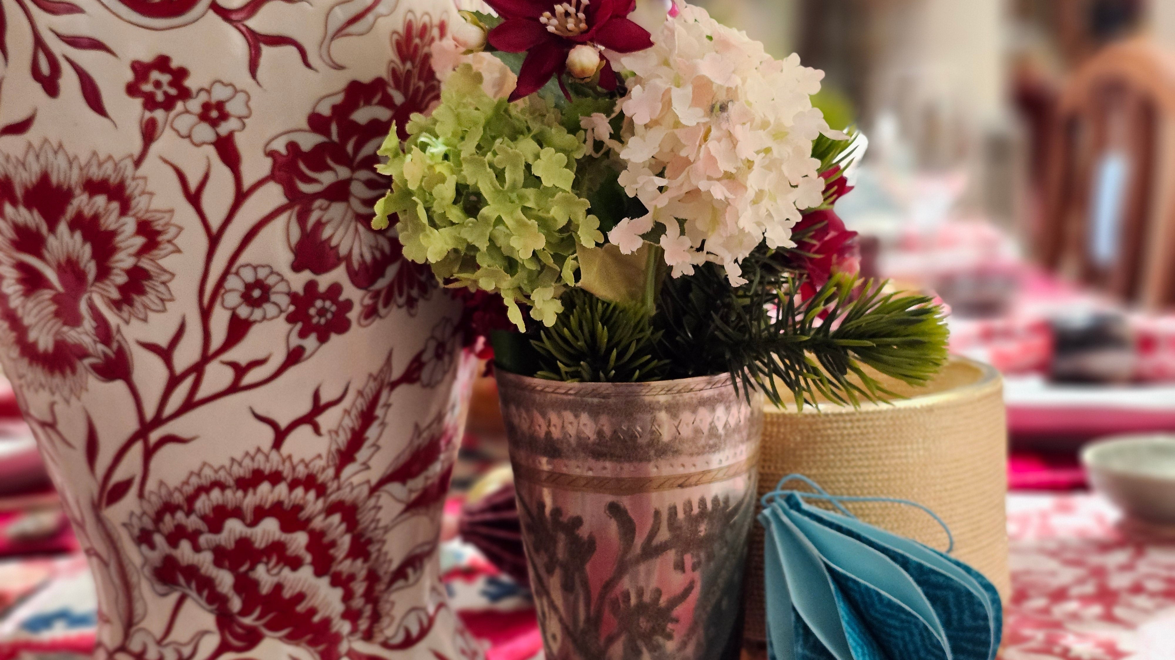 Create a Dazzling Table Setting for Chinese New Year