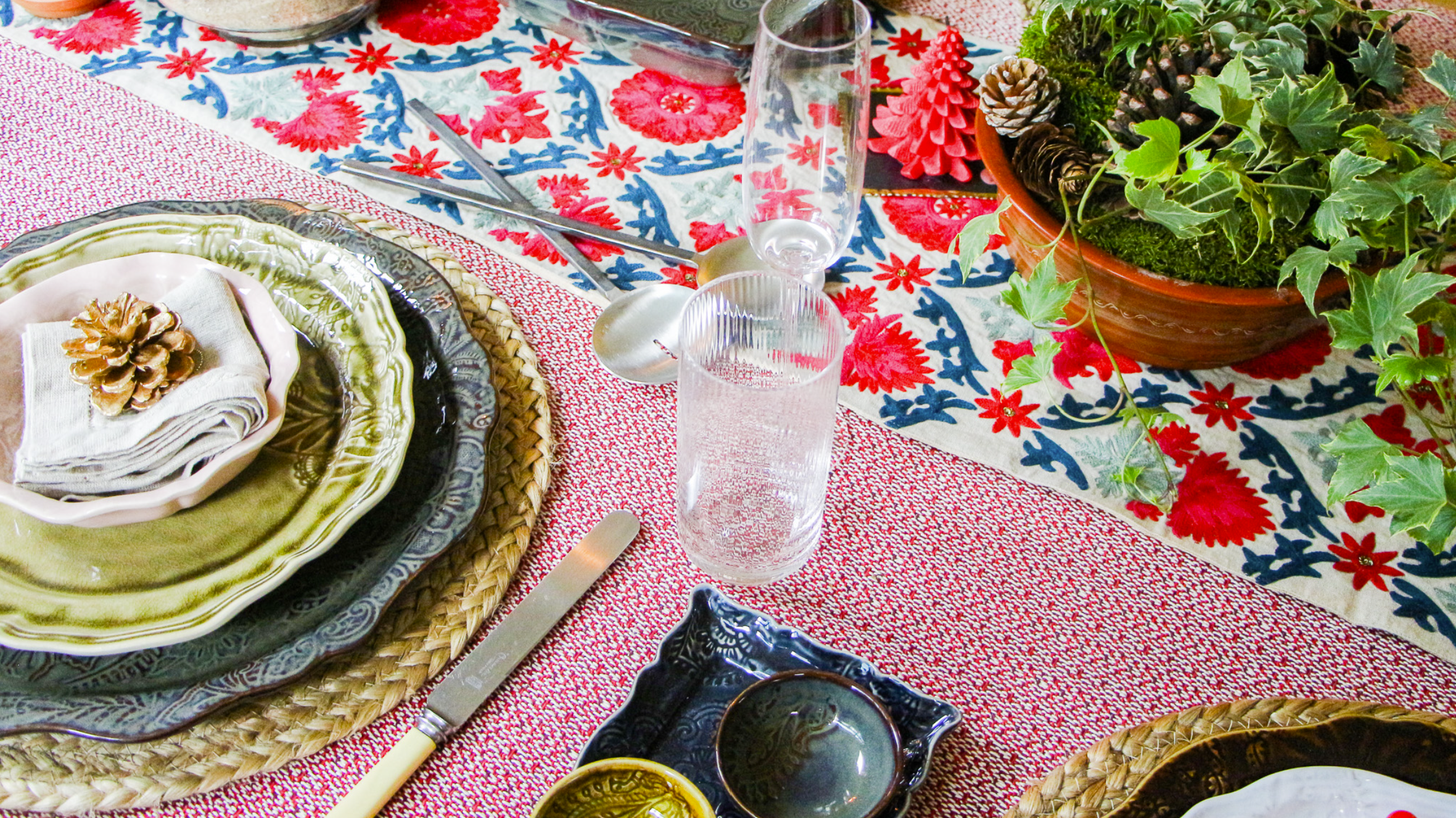 How to master your Christmas table setting
