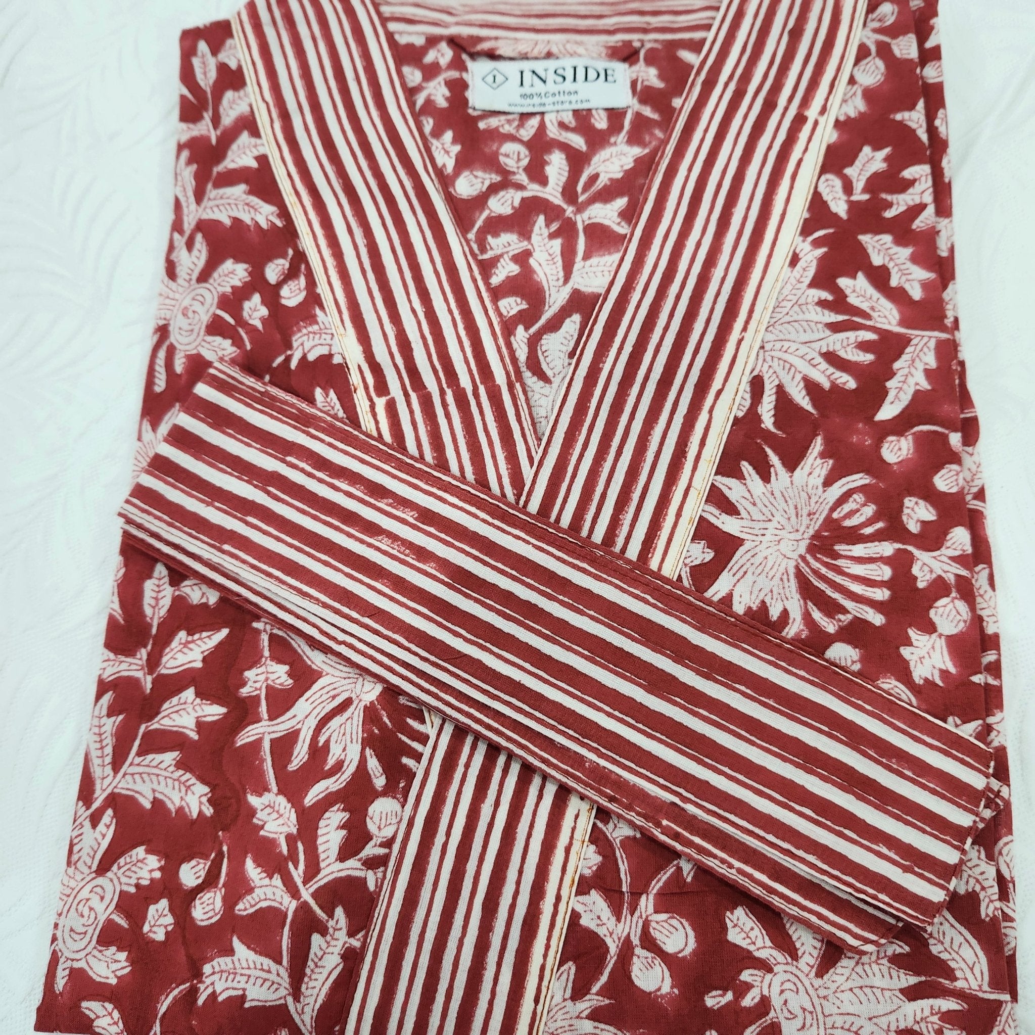 Festive red and white cotton bathrobe, block print, detail view
