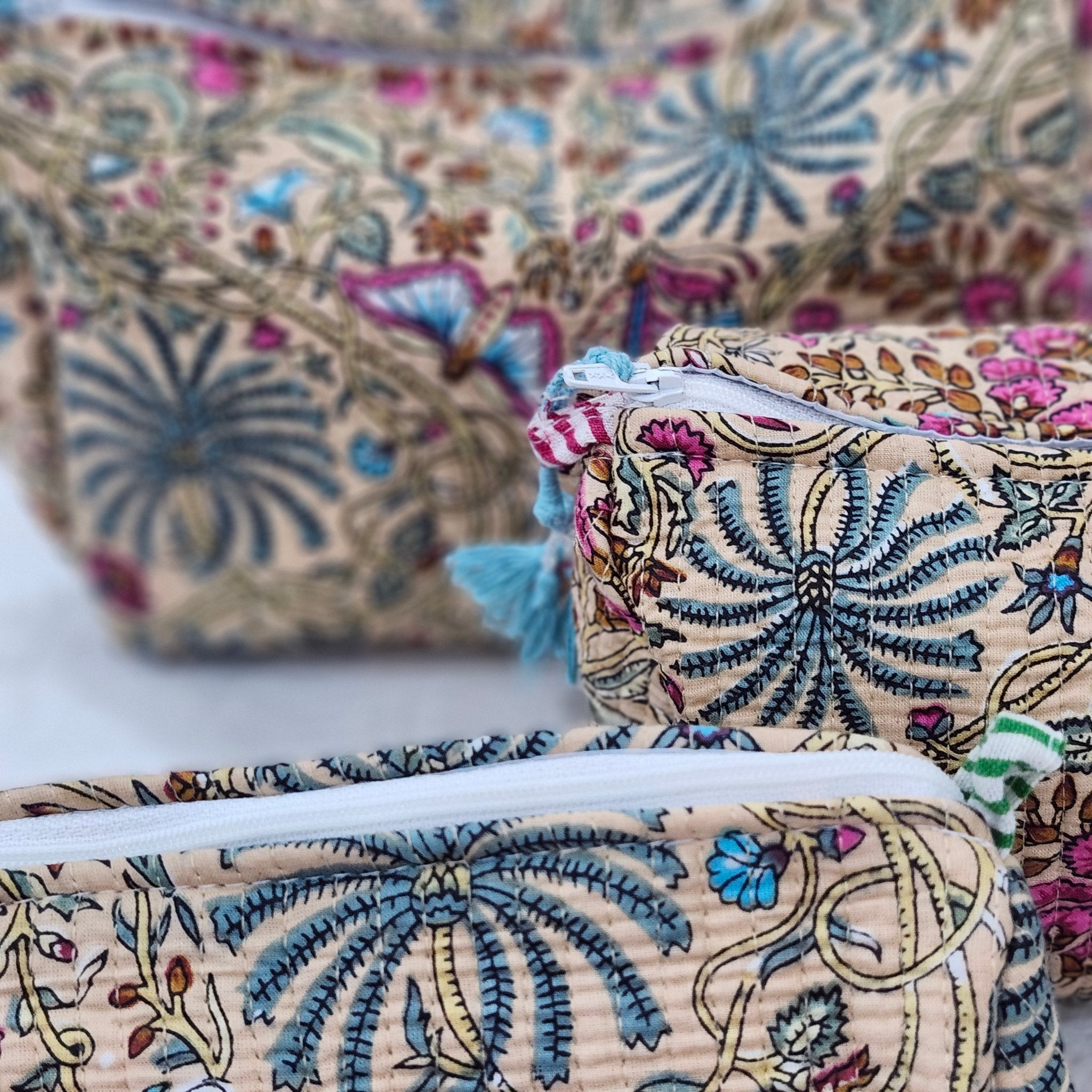 Oyster rainforest block-print cosmetic bag
