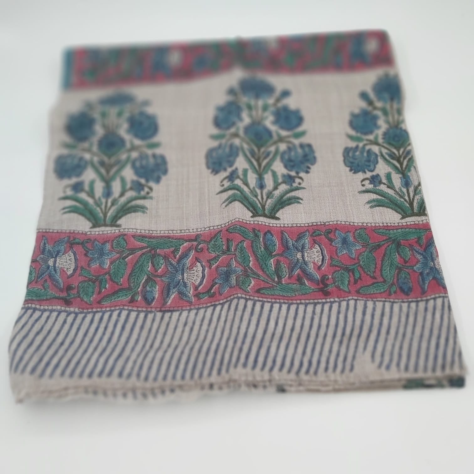 Block-print wool shawl with a blue flower motif, 72 x 200 cm