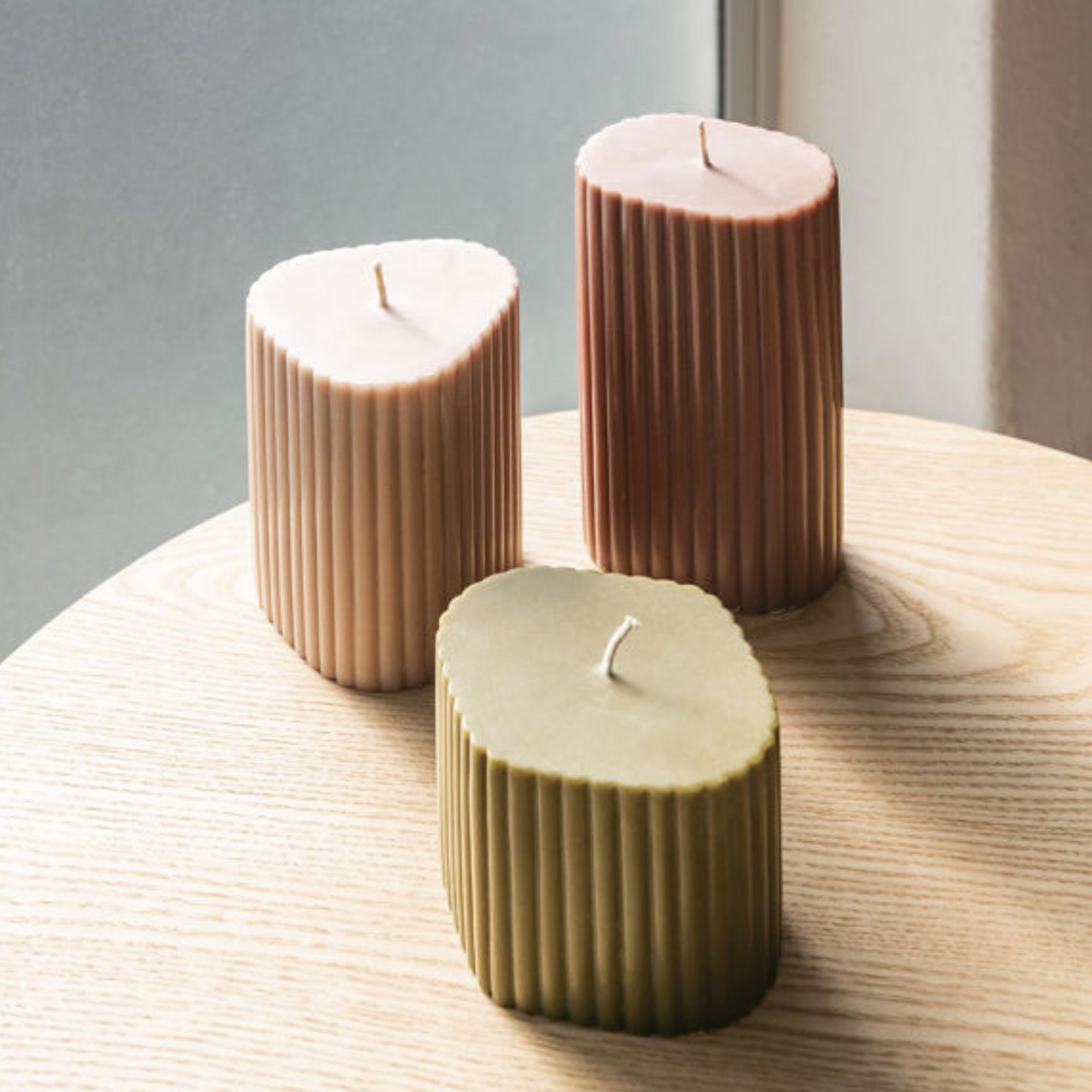 Costa pillar candle with ribbed exterior, hand-poured vegetable stearin wax