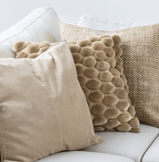 Egg cushion beige
