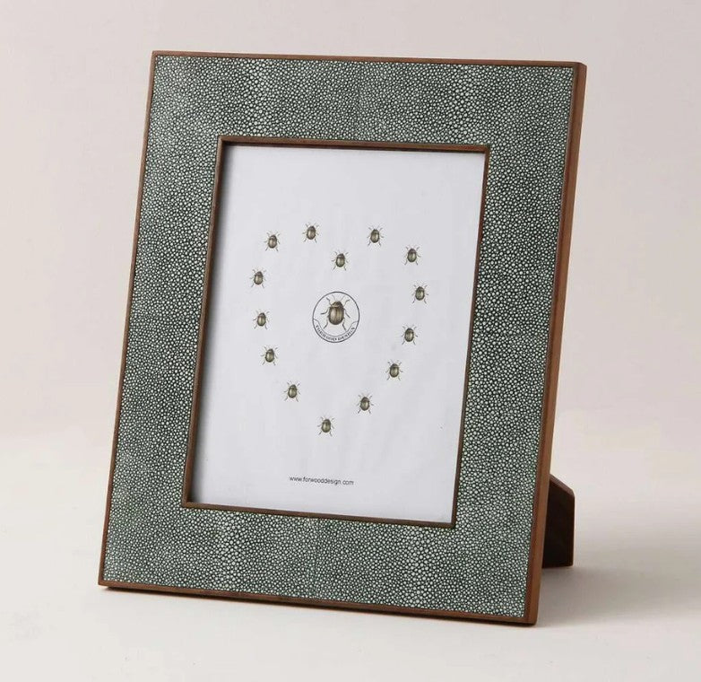 Classic photo frame in Lincoln green faux shagreen, large 8 x 10 inch, polished walnut, Forwood Design