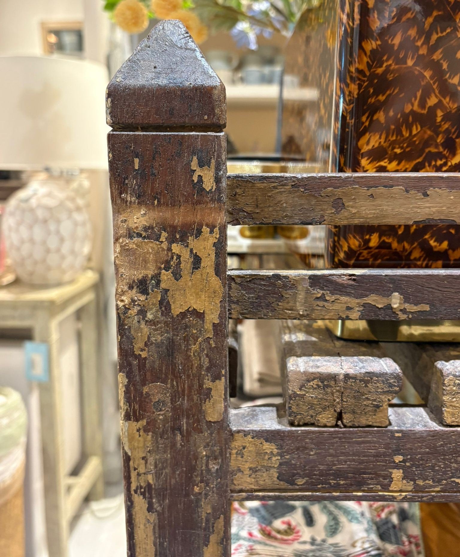 Vintage teak distressed shelf, three tiers, detail