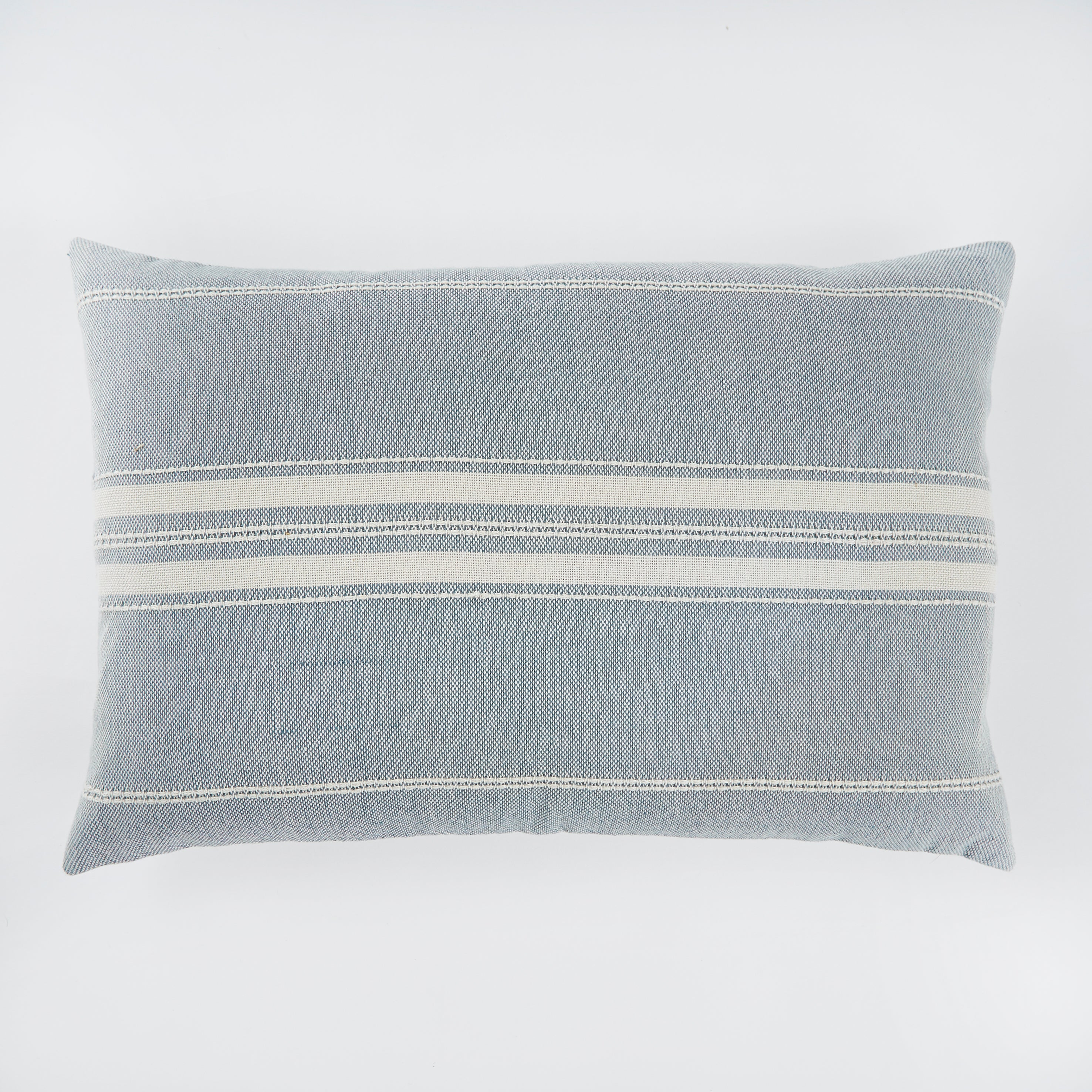 Duck egg Marseille cushion, 40 x 60 cm
