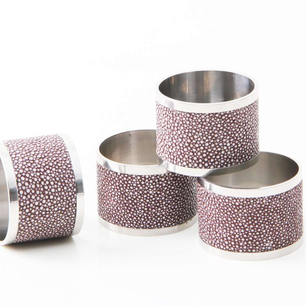 Faux shagreen napkin rings in mulberry, set of 4, stainless steel, 5 cm diameter, Forwood Design