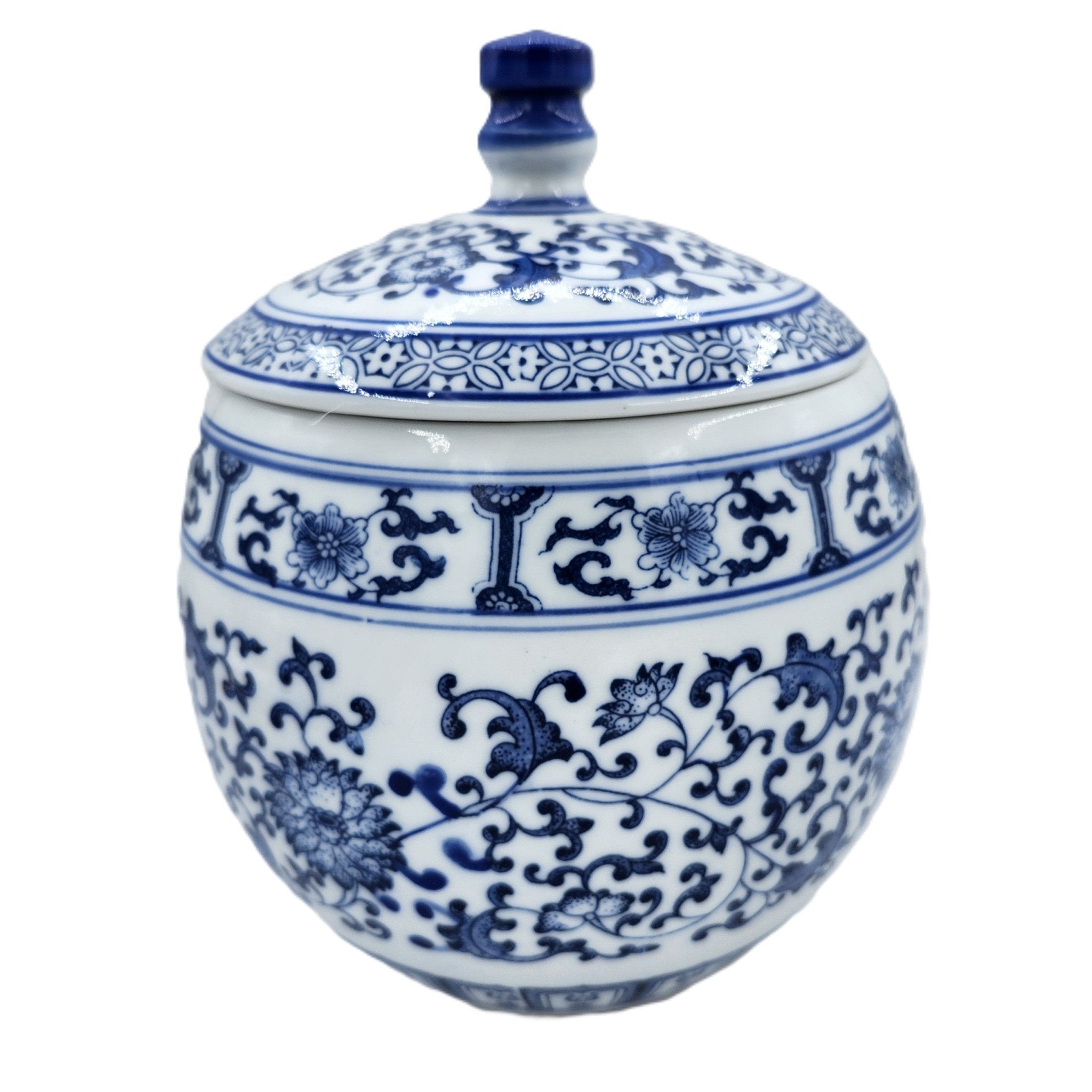Chrysanthemum candle, six-wick ceramic jar, organic soy wax, detail