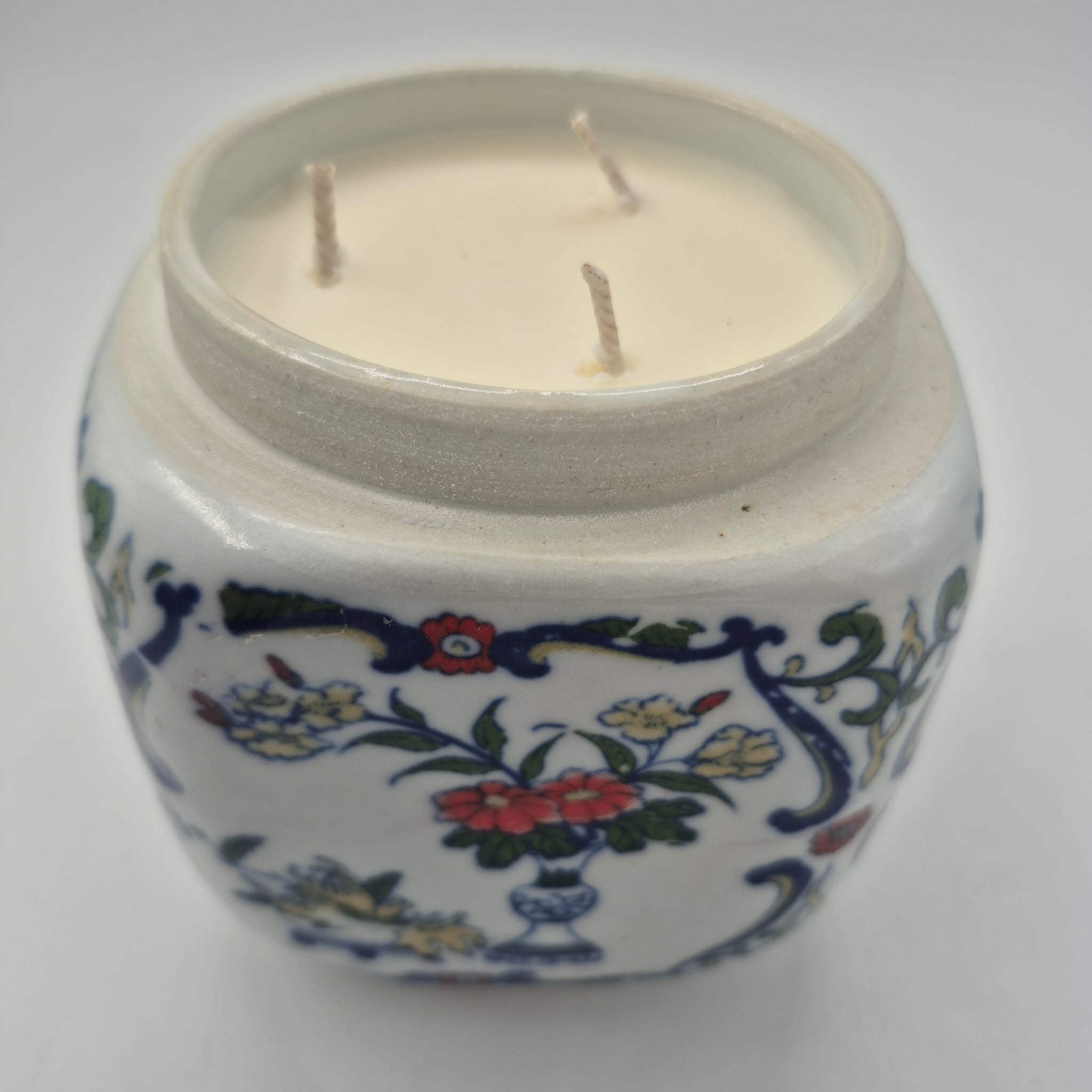 Vases with Flowers candle, painted ceramic pot, detail