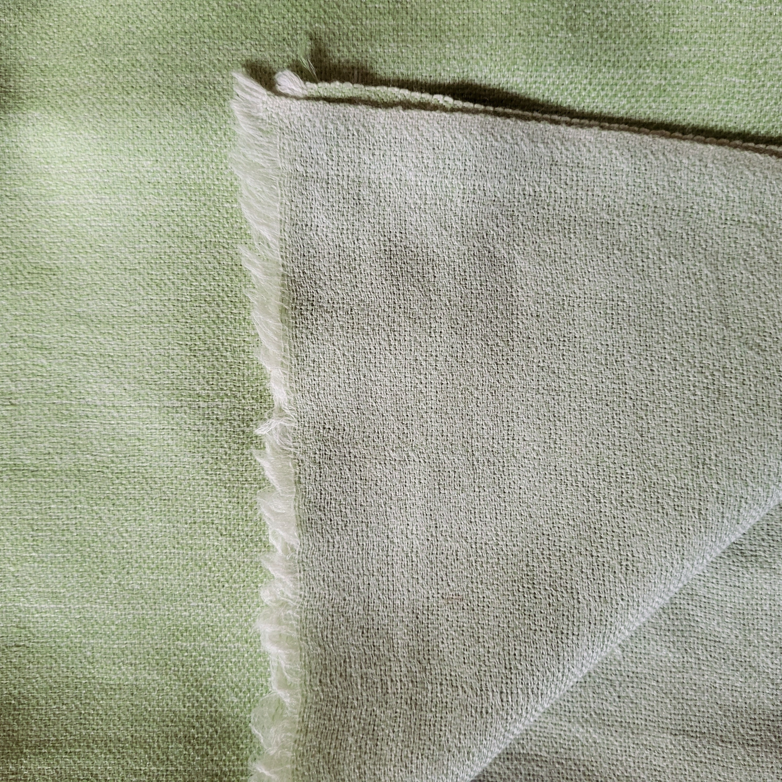 Reversible pashmina in green and apple, 100% pashmina