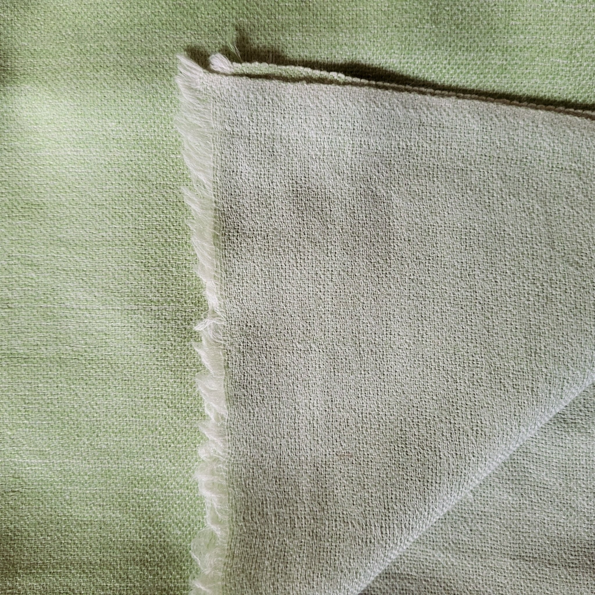 Reversible pashmina in green and apple, 100% pashmina