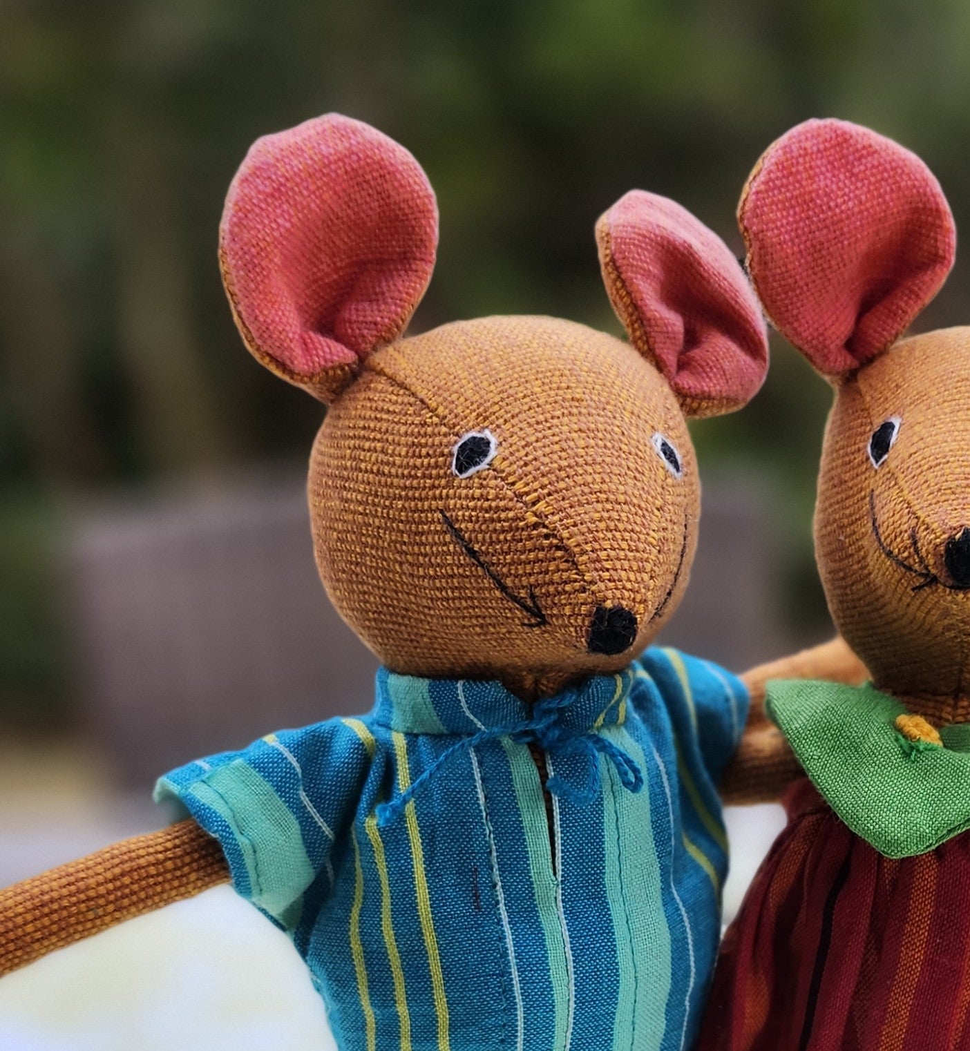 Handwoven fabric mouse, large boy in colourful clothes, Sri Lanka