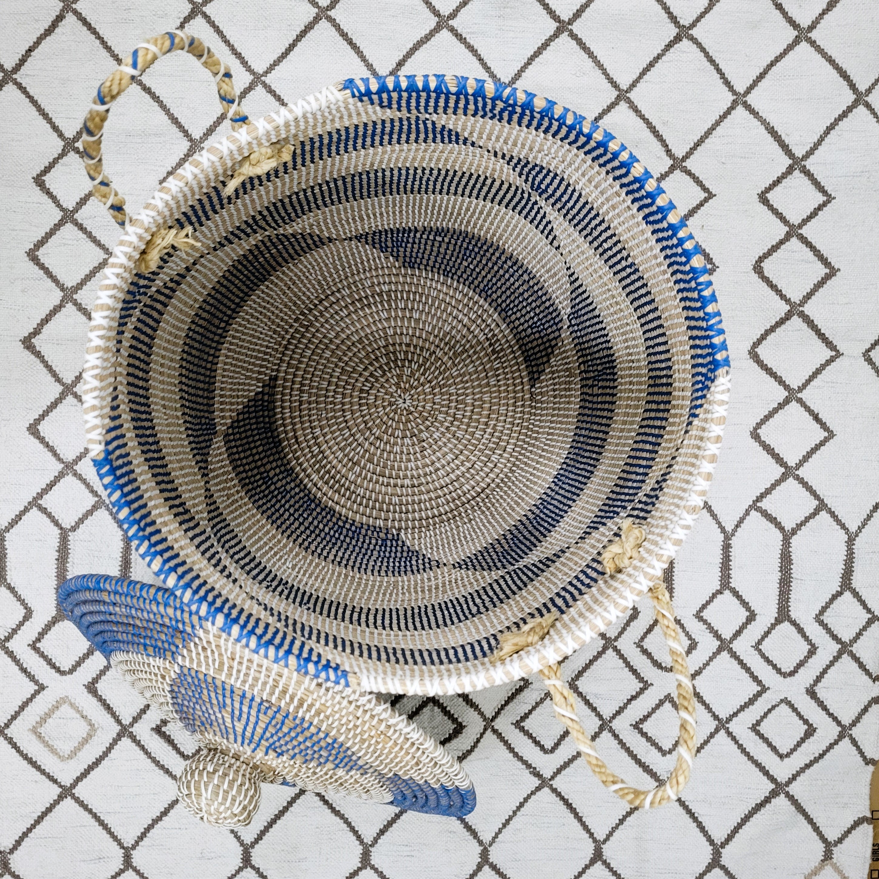 Blue seagrass laundry basket, lid top view, handwoven
