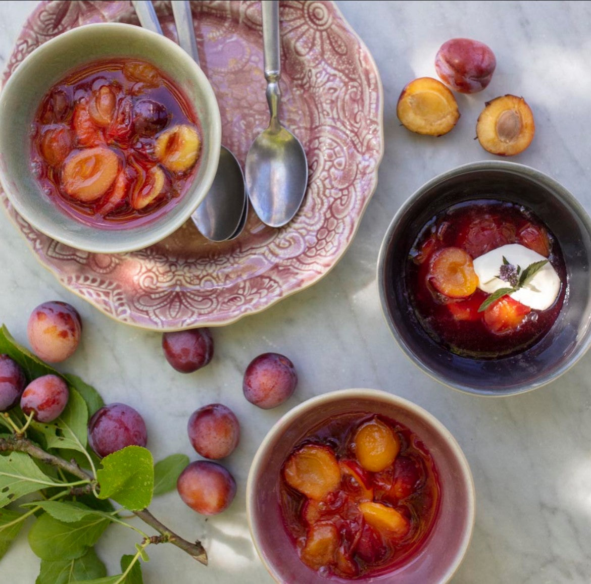 Sthal handleless cup in fig with antique tones
