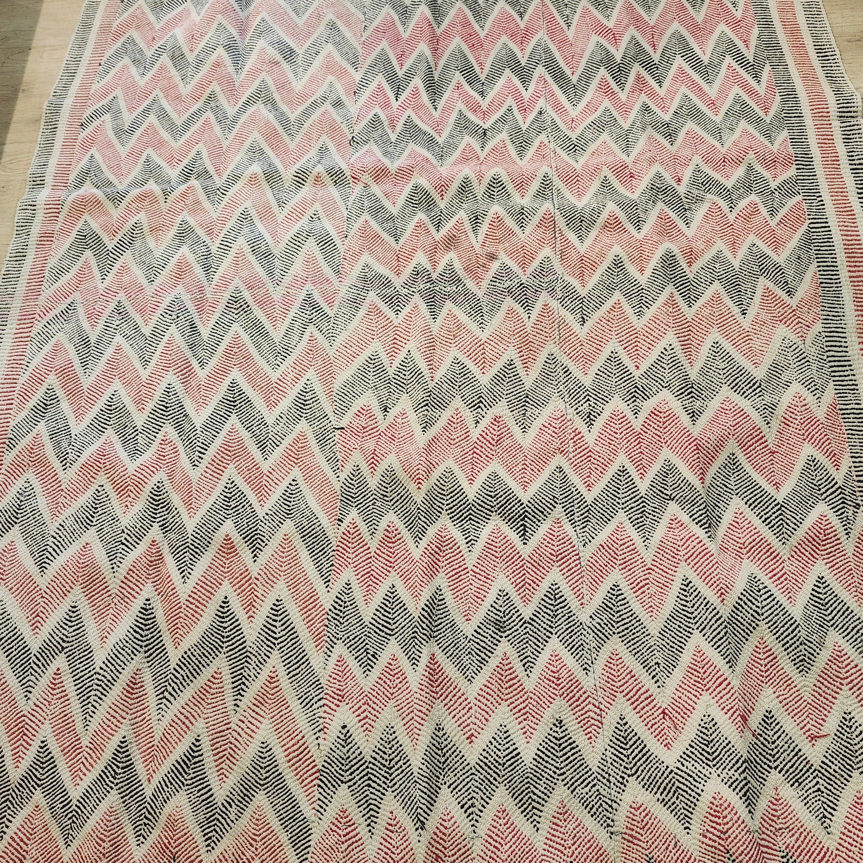 Red zigzag vintage kantha quilt, stitch detail