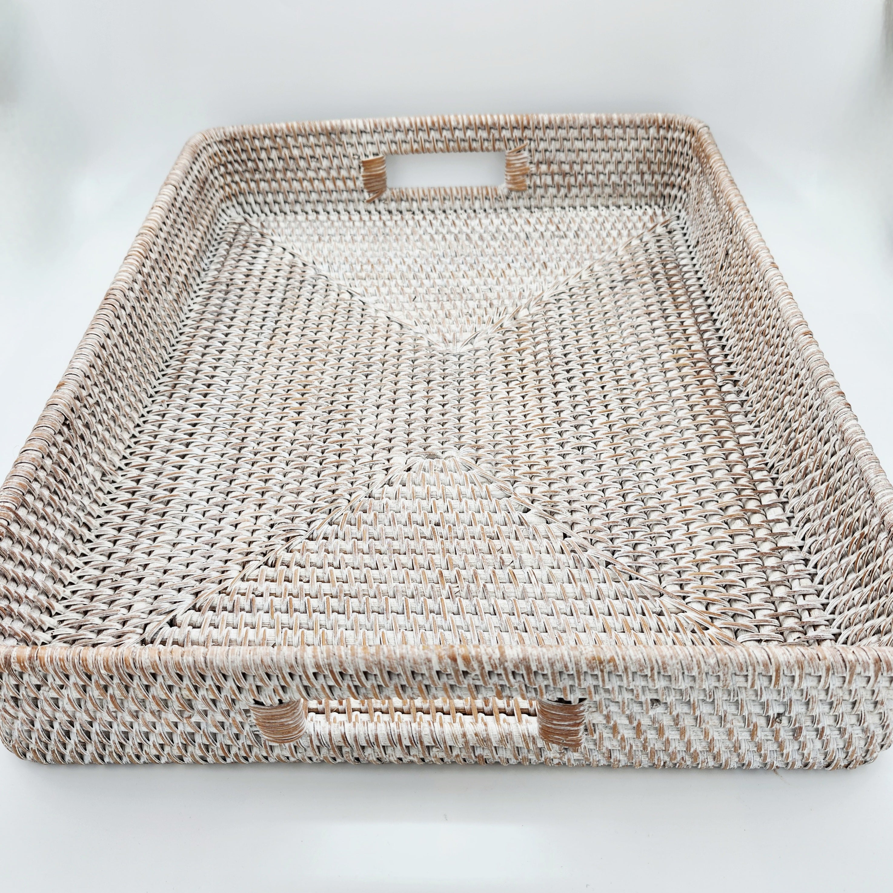 Large rectangular rattan tray in whitewash, 38 x 47 x 8.5 cm, handmade