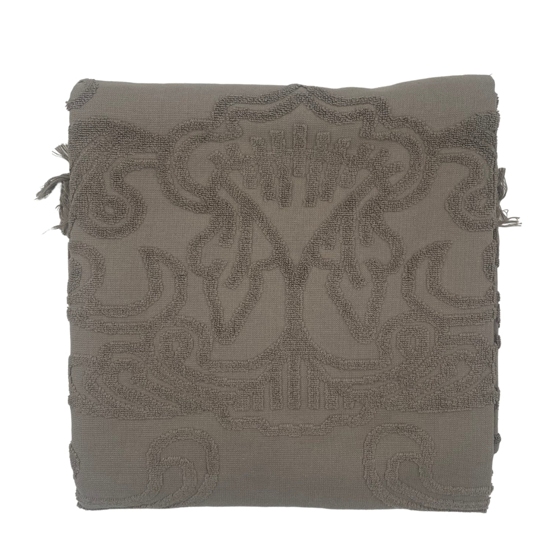 Grey Bo towel, lightweight and highly absorbent