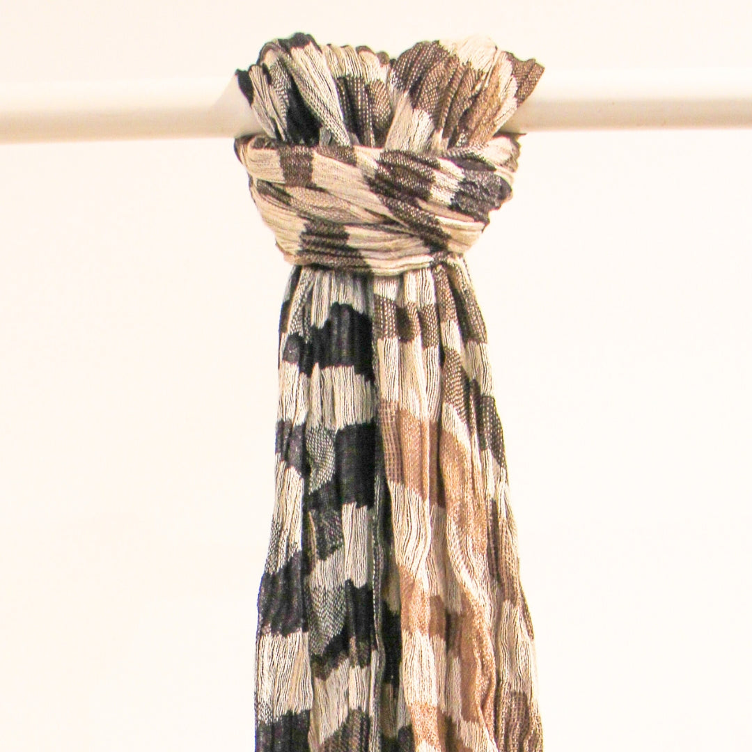 Hand-woven silk scarf with a diagonal pattern, 60 x 180 cm, India