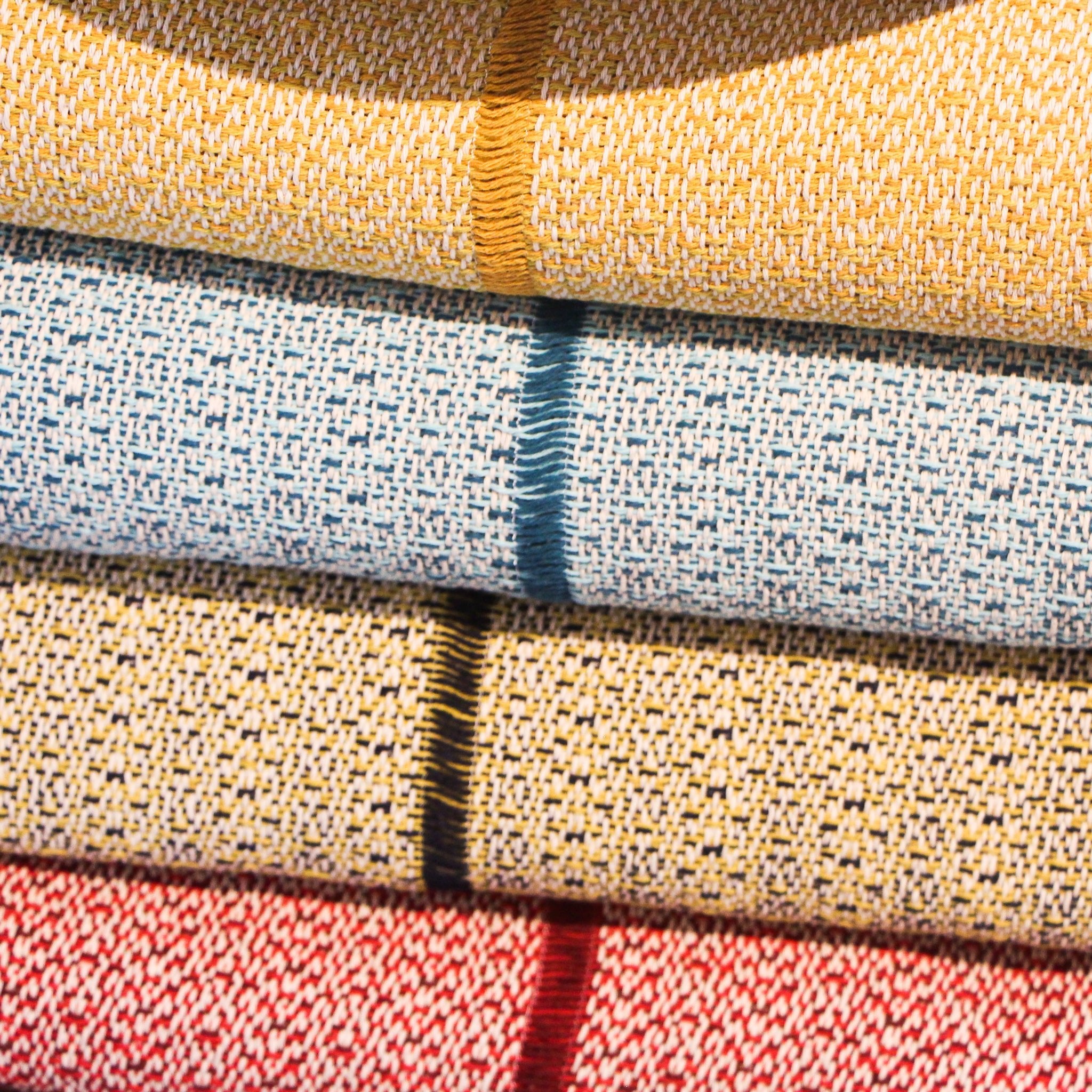 Recycled cotton tablecloth with colour stripe and fringe, made in Portugal