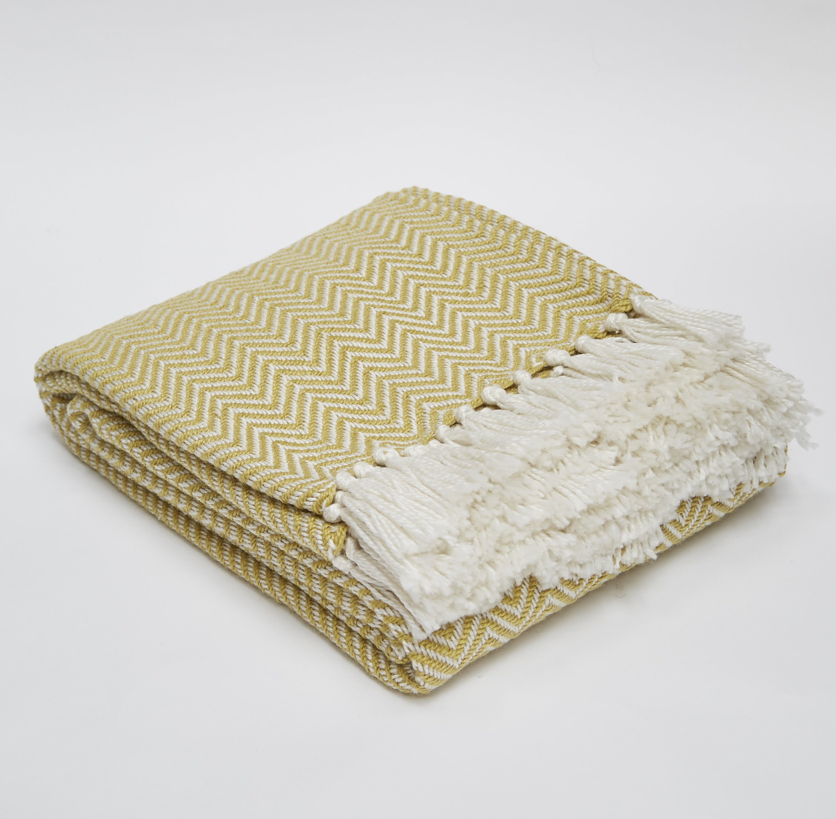 Gooseberry green herringbone blanket by Weaver Green, recycled plastic bottles, 230 x 130 cm