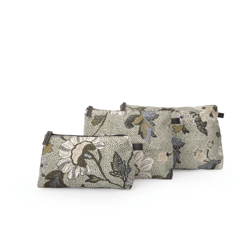 Ceannis Flower Linen cosmetic bags in white floral linen-cotton, family of three sizes