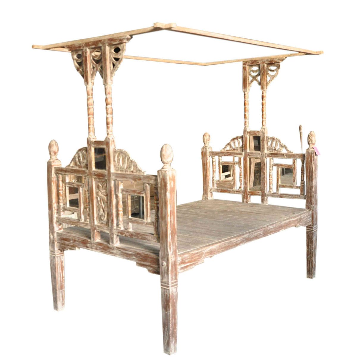 Canopy Bed With Mirror Inlay