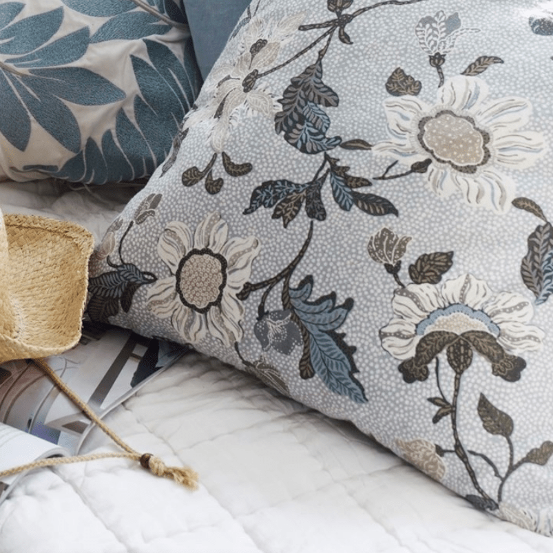 White Flower Linen cushion cover, 50 cm