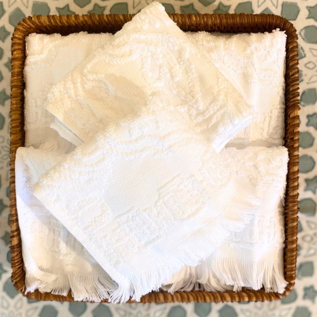 Set of 6 Bo jacquard cotton face towels in white