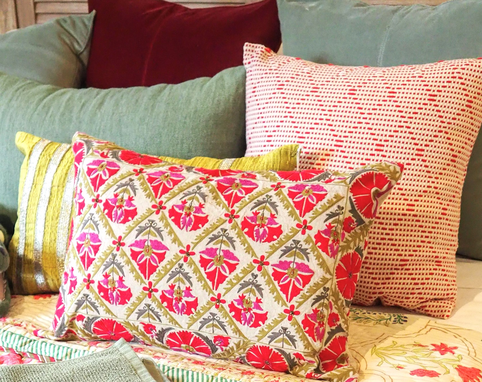 Cushions collection at Inside Living Hong Kong: linen, velvet and embroidered cushion covers