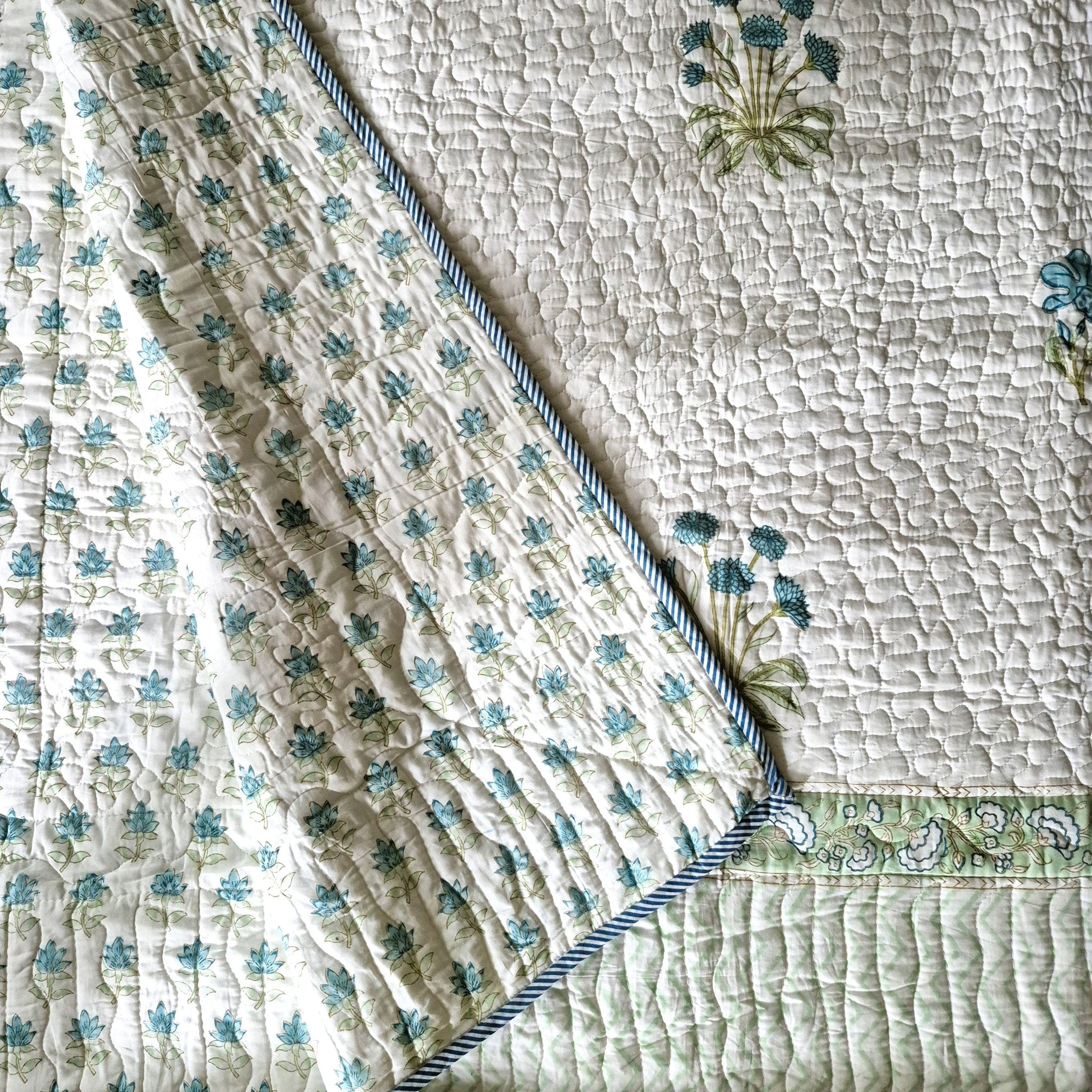 Block Print Bedspread with Pillowcases, King Size, Blue Floral Print