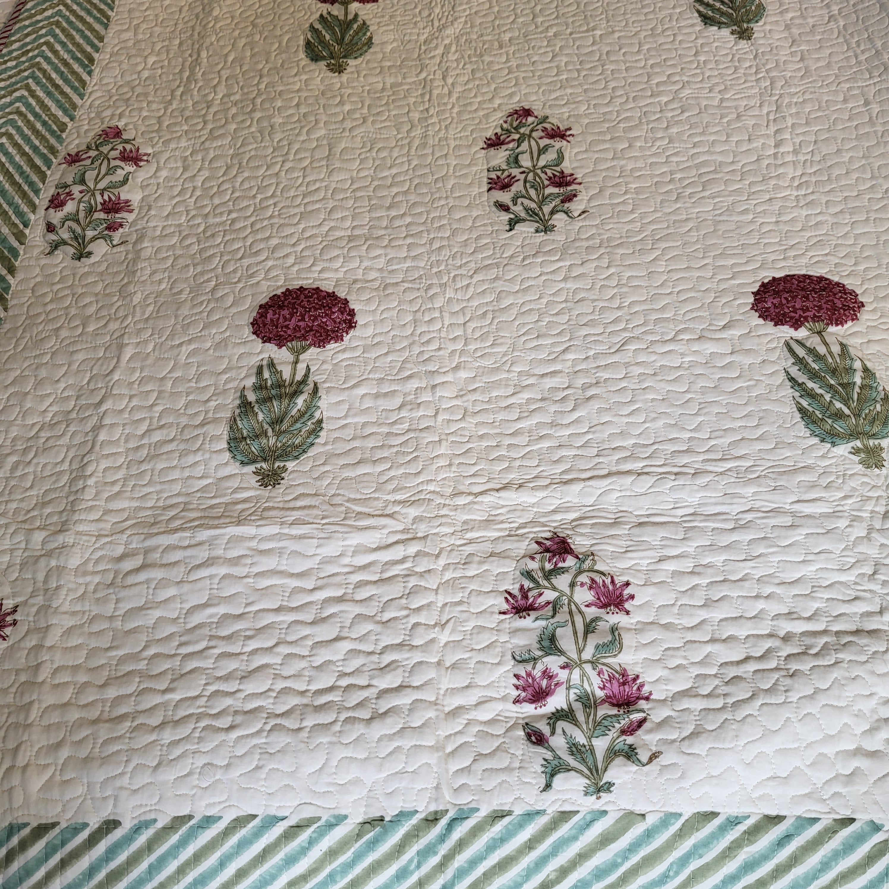 Block Print Bedspread with Pillowcases, King, Cream, Green & Pink Flowers