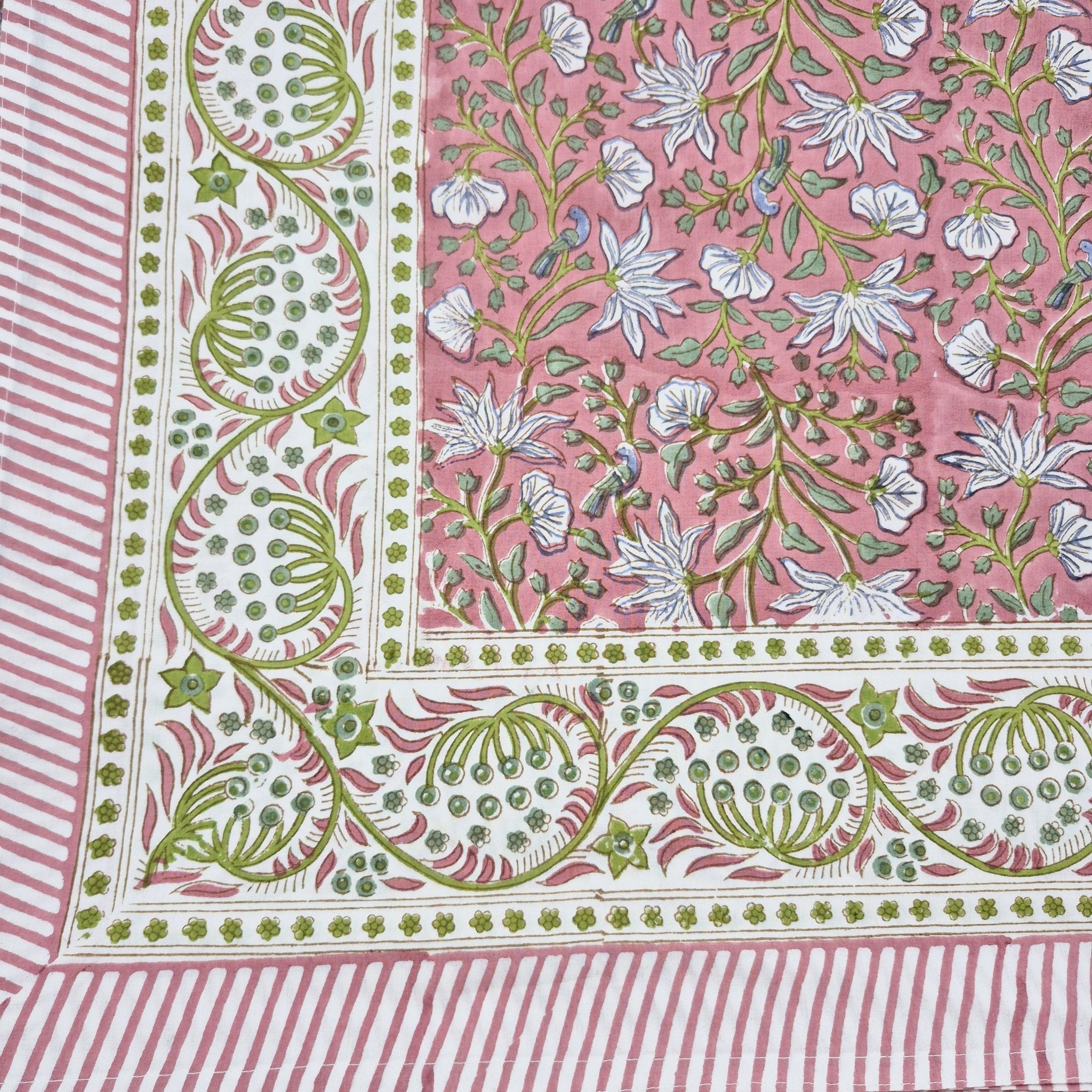 Little Bird floral block-print cotton tablecloth in pink, 350 cm, with birds among the foliage