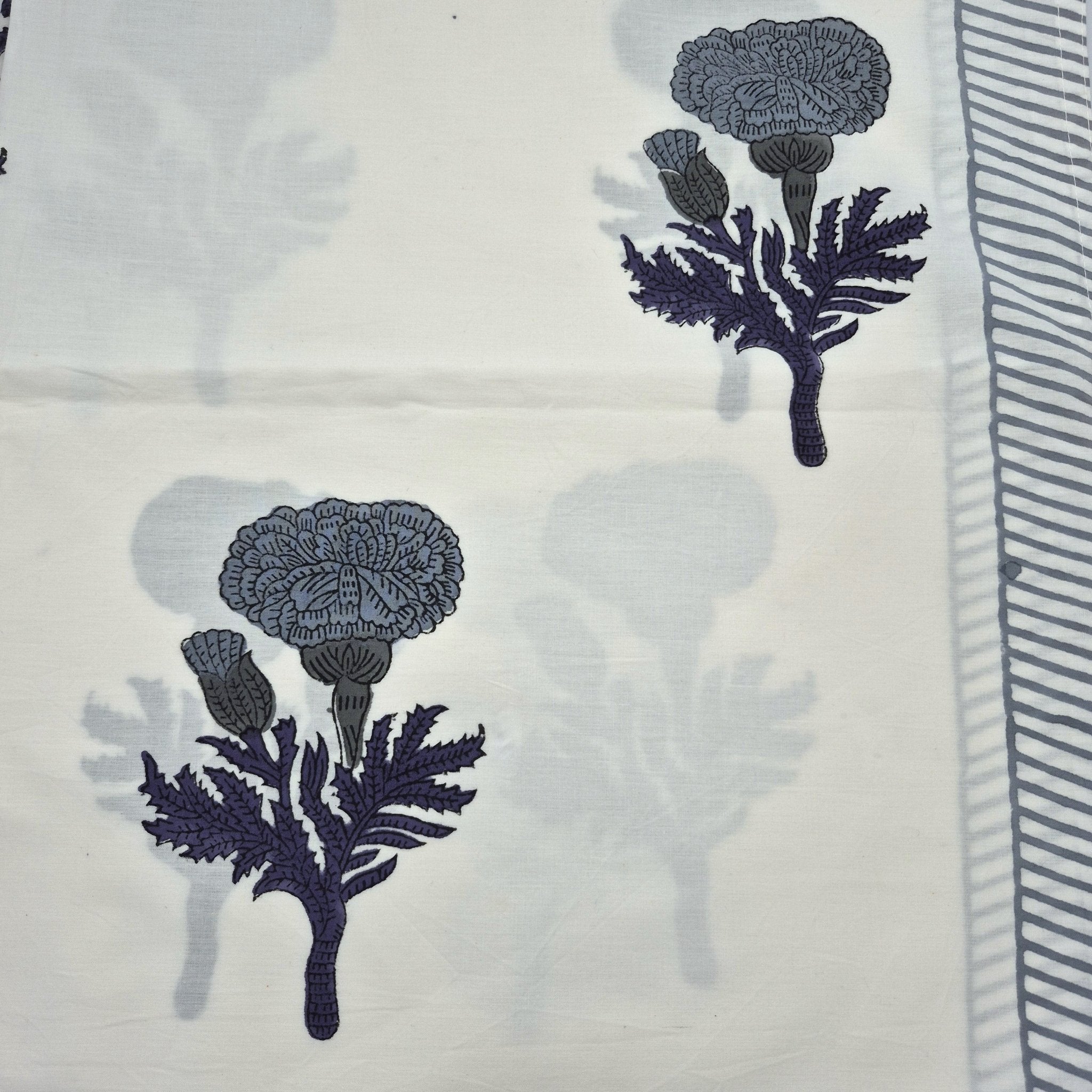 Block print tablecloth, blue poppy, 150x225cm