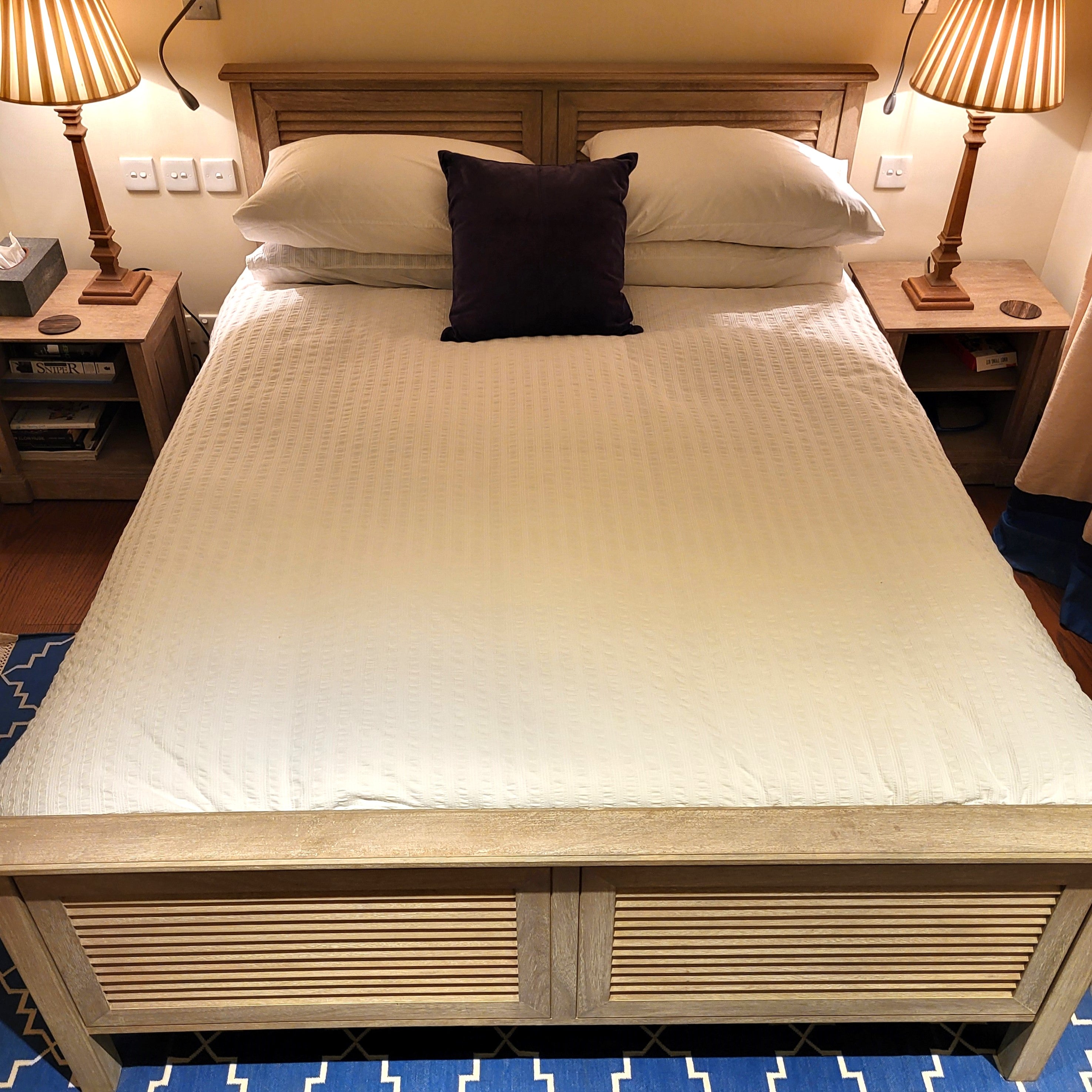 Mango wood Bosham double bed, handcrafted