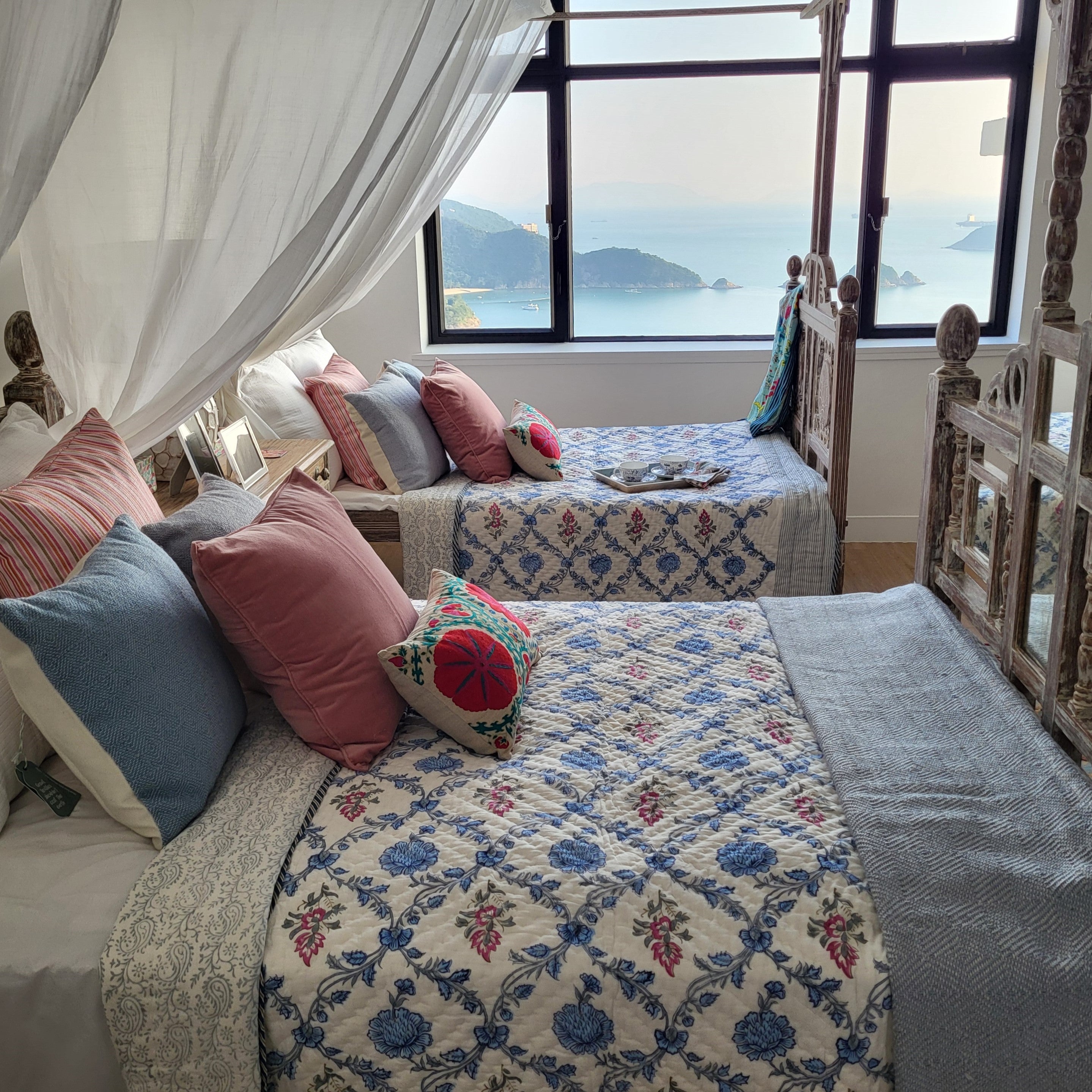 Canopy bed with mirrored panels, handmade teak