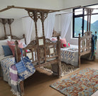 Canopy small double bed in teak with mirrored panels