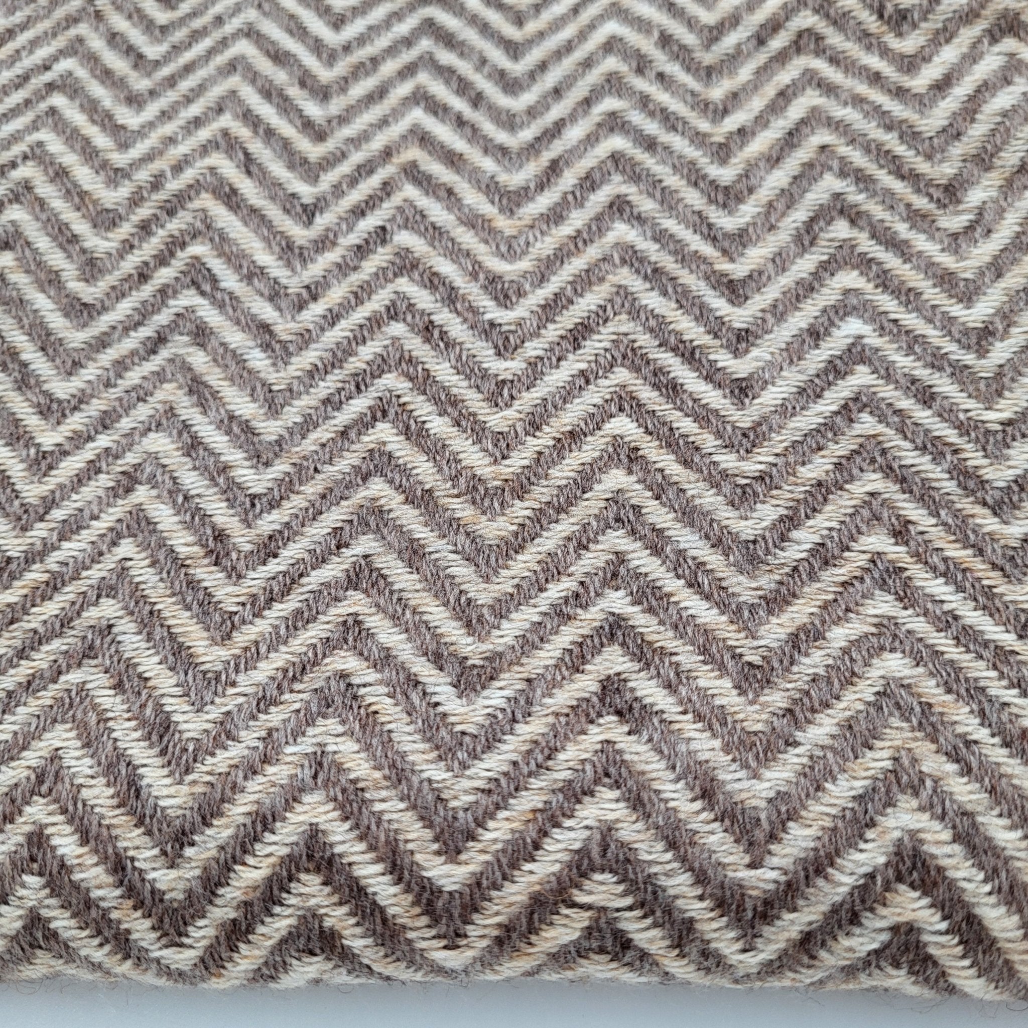 Cashmere herringbone shawl in cappuccino, 100% cashmere