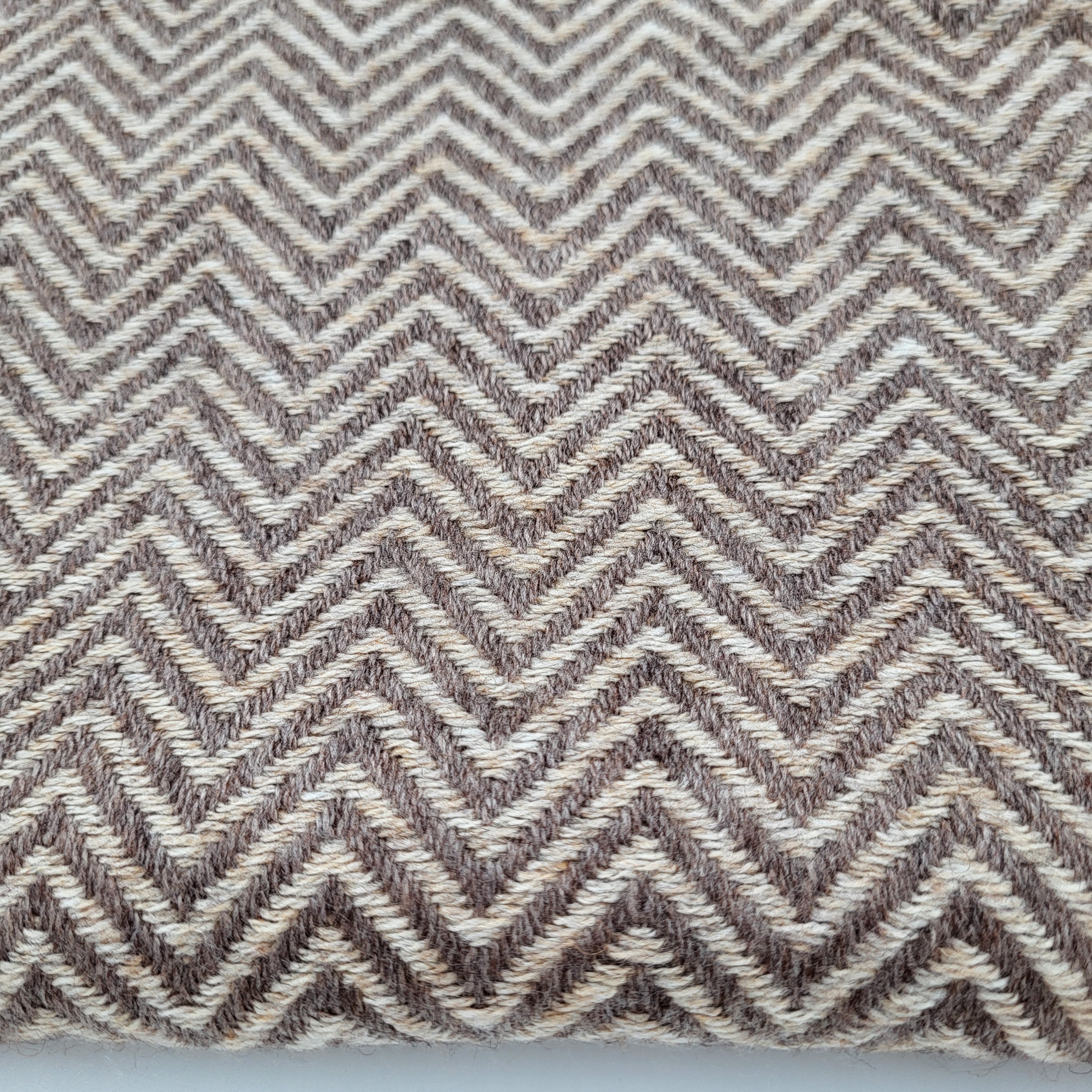 Cashmere herringbone shawl in cappuccino, 100% cashmere