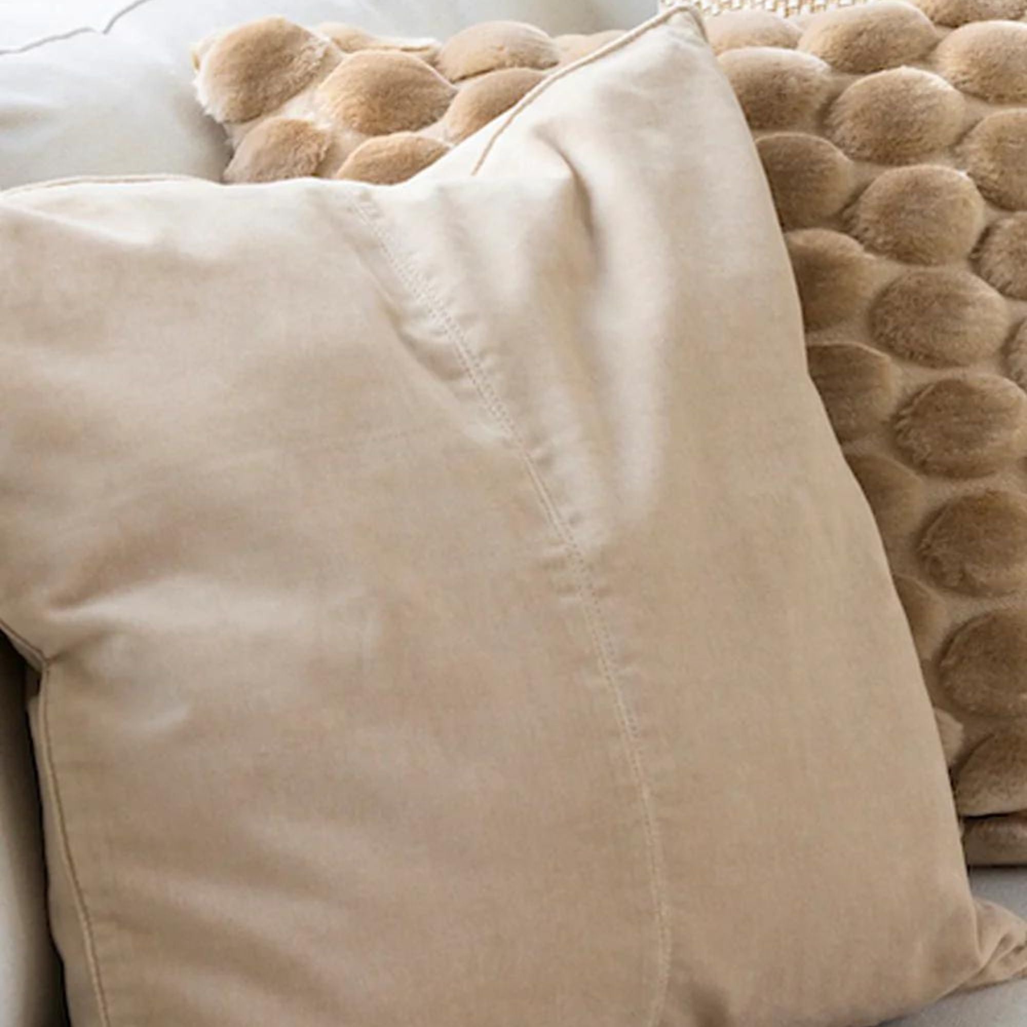 Beige velvet cushion cover, soft cotton, detail