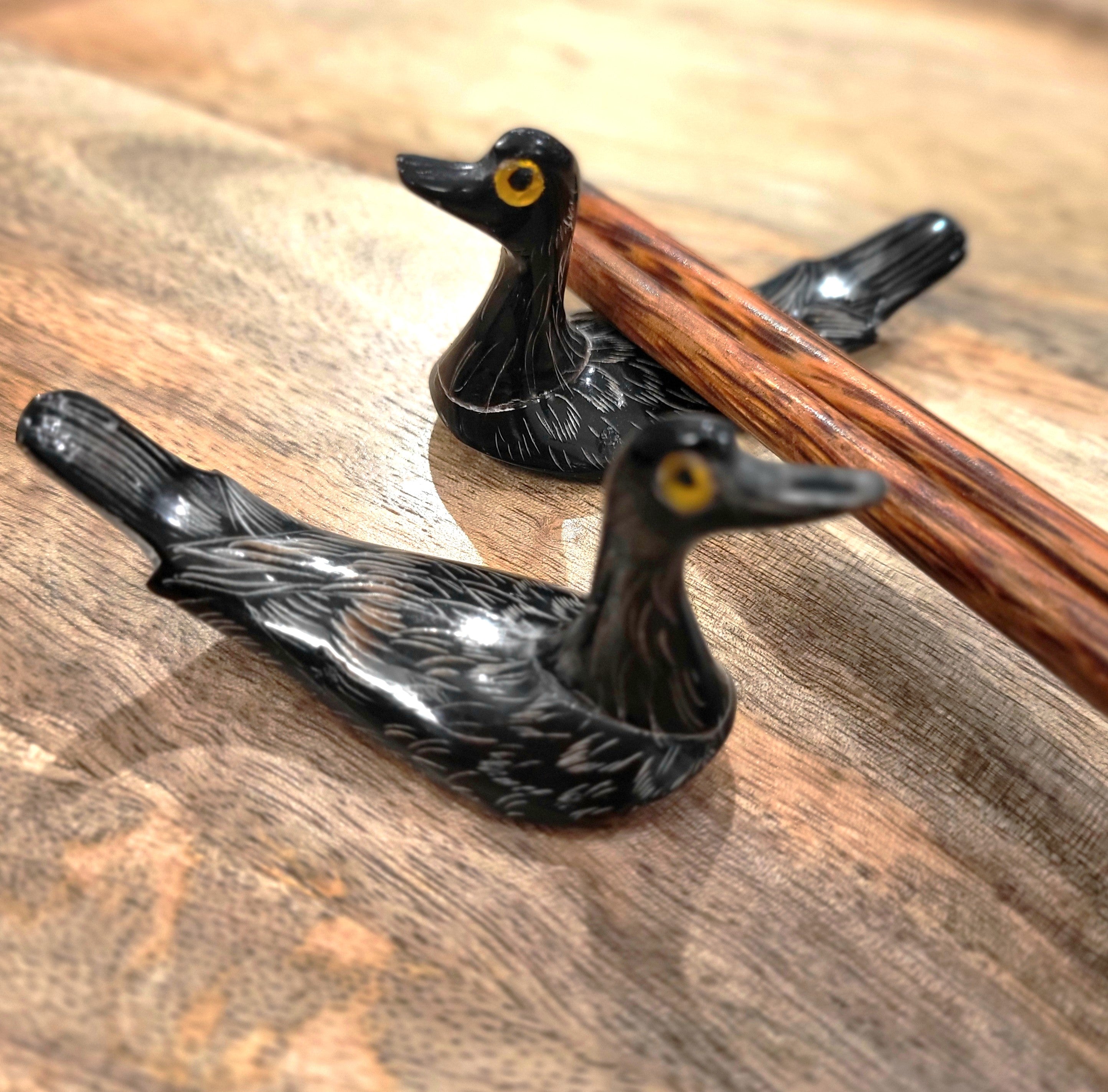 Horn duck chopstick stand with coconut wood chopsticks
