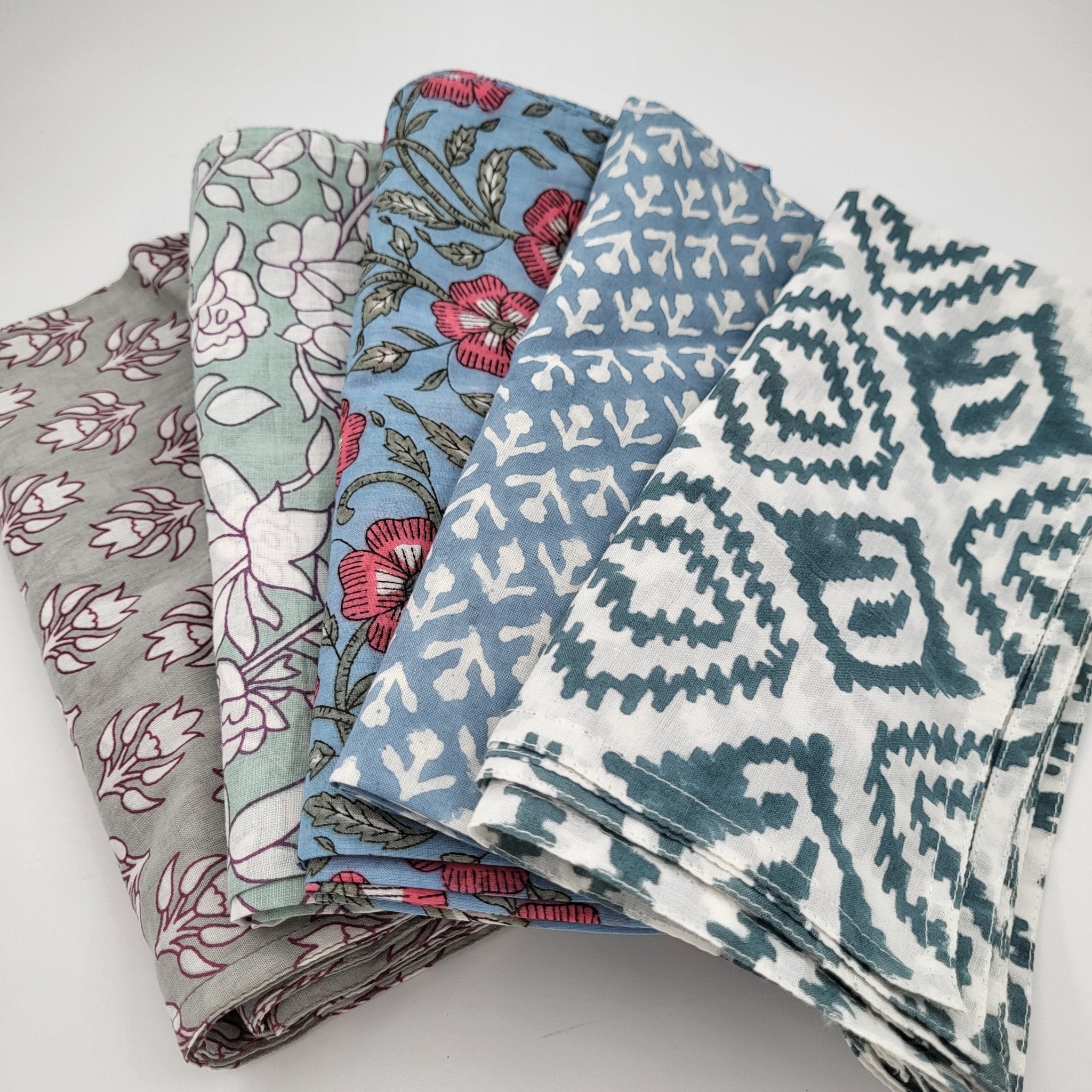 Set of 6 assorted block-printed cotton napkins, 50 cm