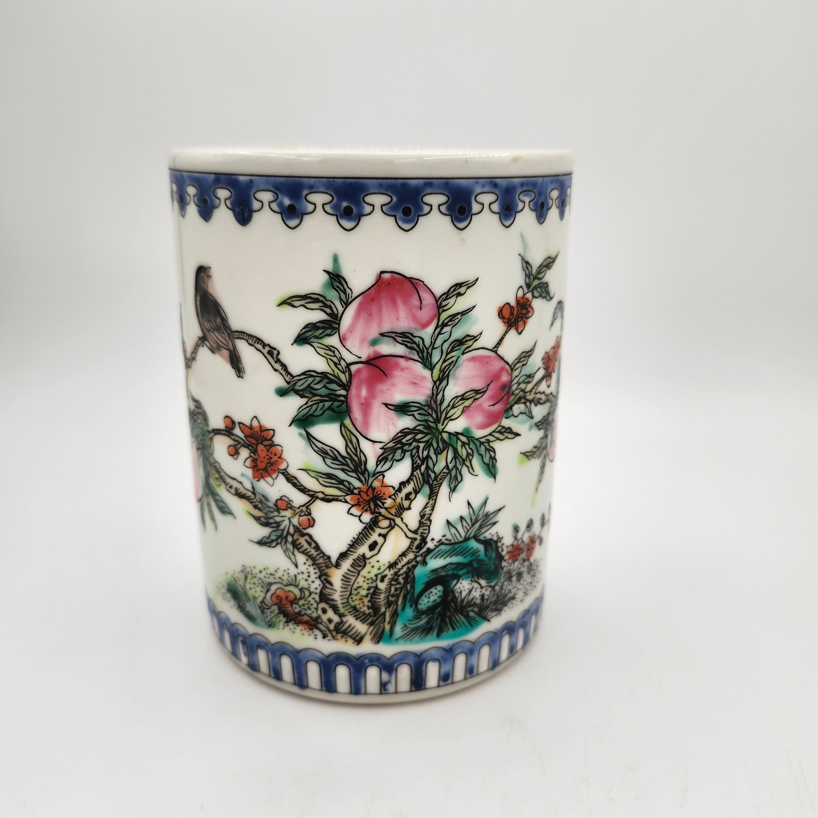 Peaches scented candle in upcycled ceramic pot painted with peaches, Stanley scent