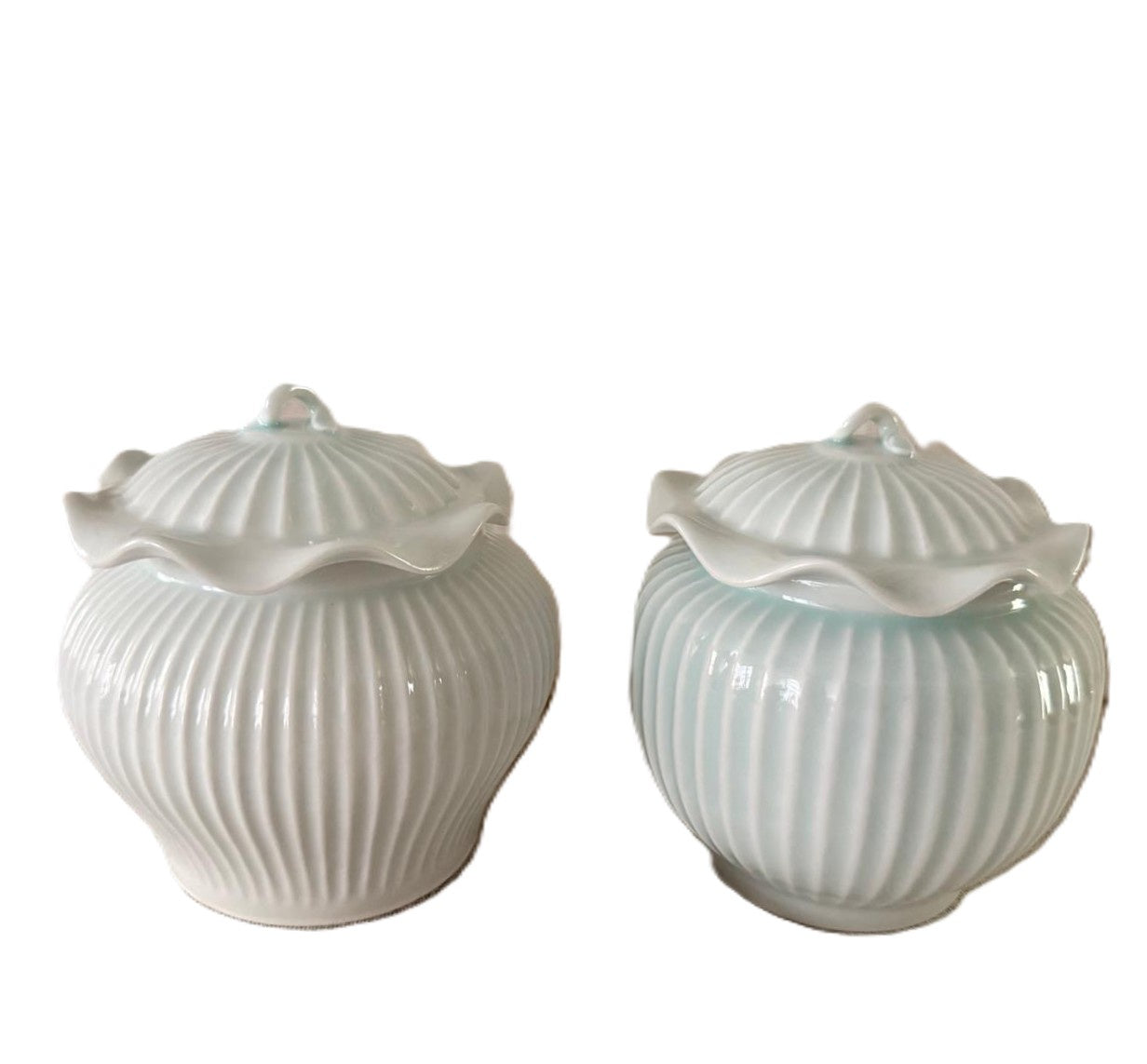Clarity scented candle in delicate fluted ceramic pot with lid, organic soy wax