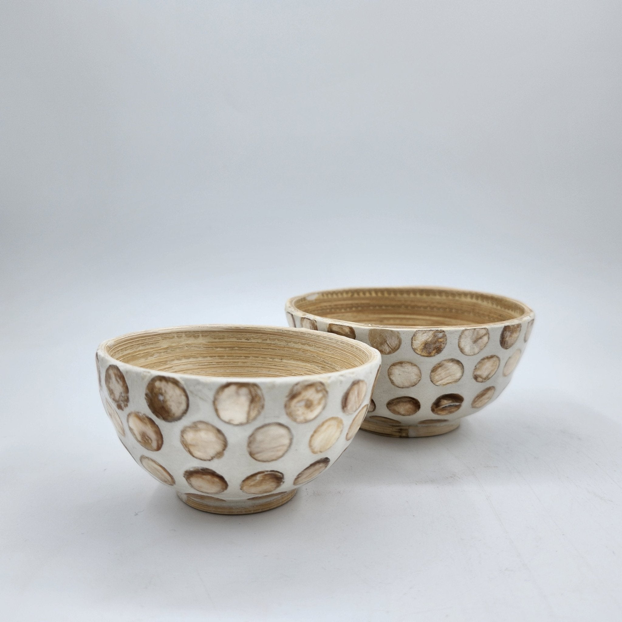 Mother of pearl dip bowl in gold, polka dot pattern on bamboo, for dips, sauces or trinkets, 10 cm diameter