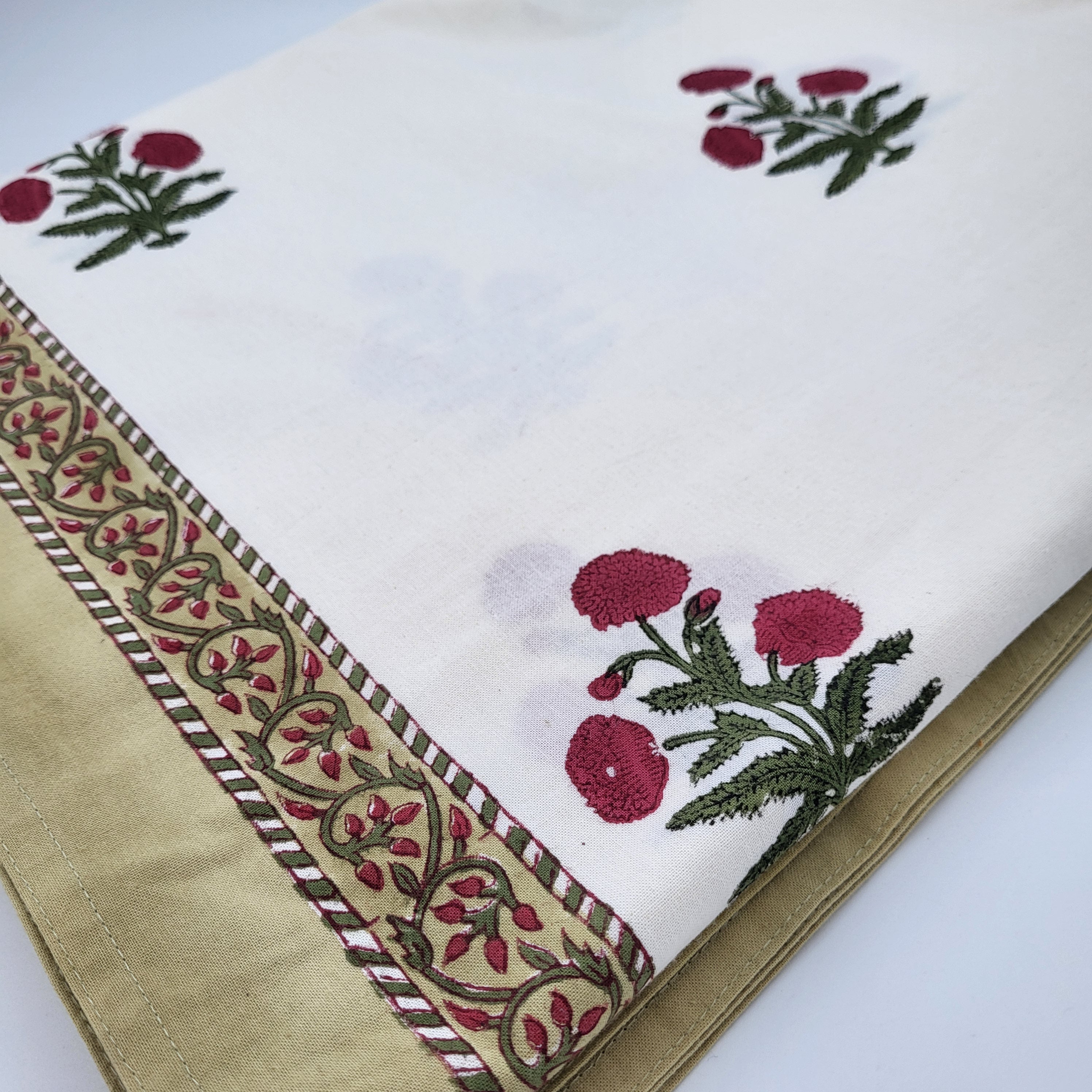Poppy block-print cotton tablecloth