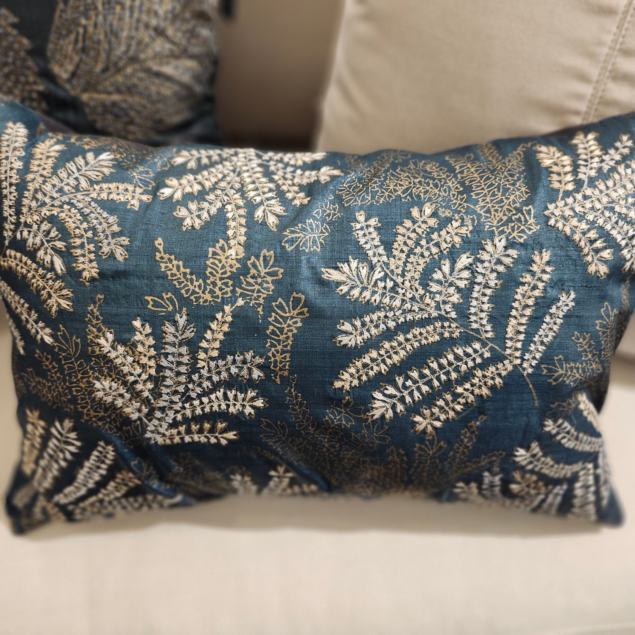 Khejri Leaf embroidered cushion, 30 x 45 cm, silk front with linen back