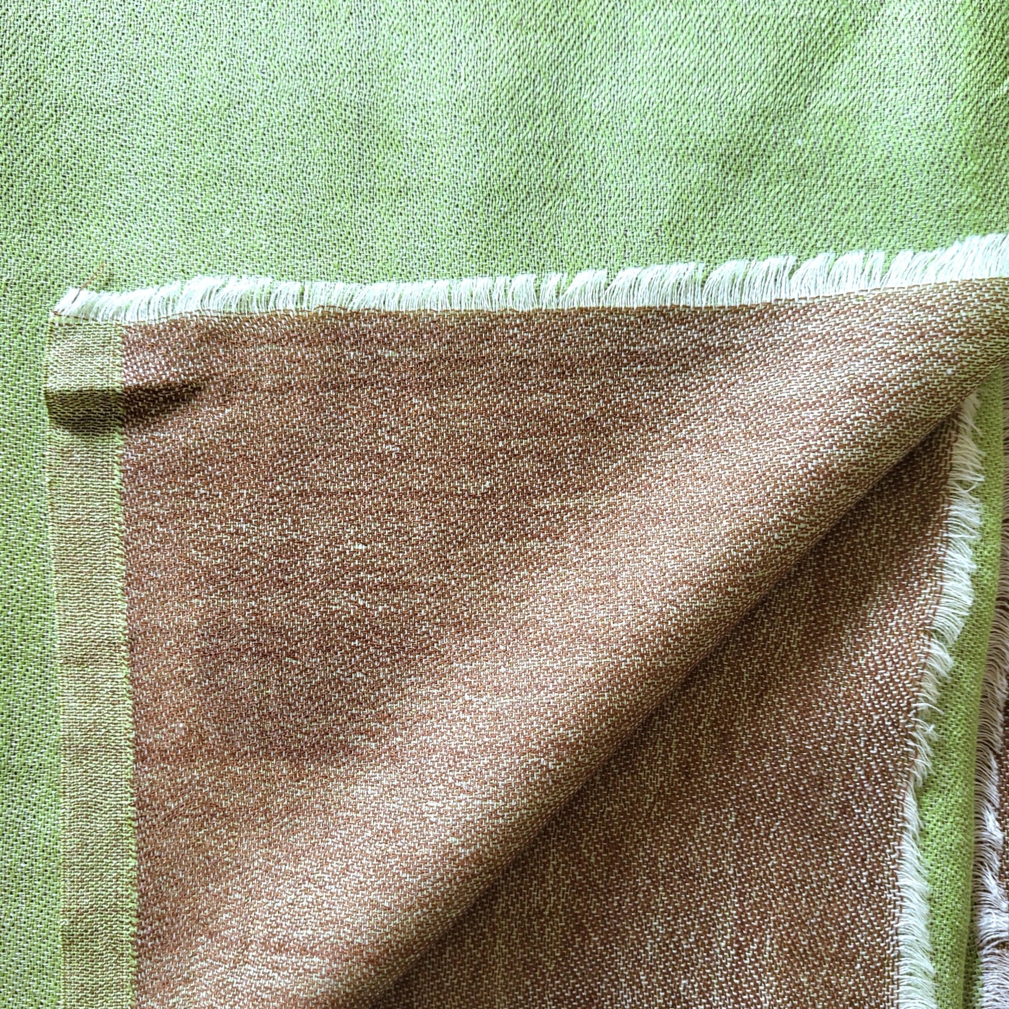 Reversible pashmina in green and taupe, 100% pashmina