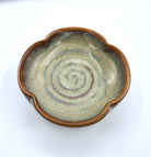 Round quatrefoil dish in speckled jade with polished glaze, soap or sauce dish, 9cm