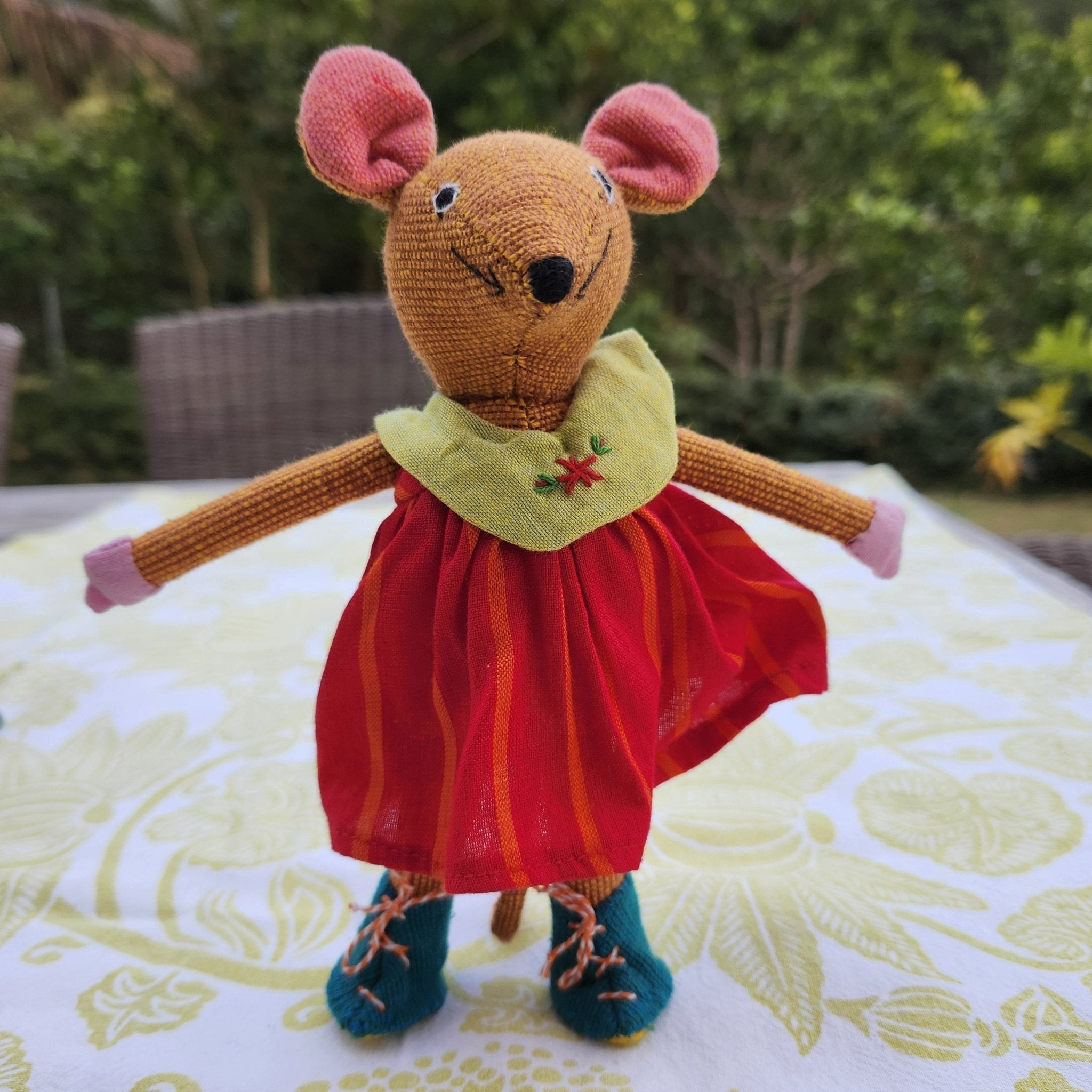 Handwoven fabric mouse, medium girl in colourful clothes, Sri Lanka