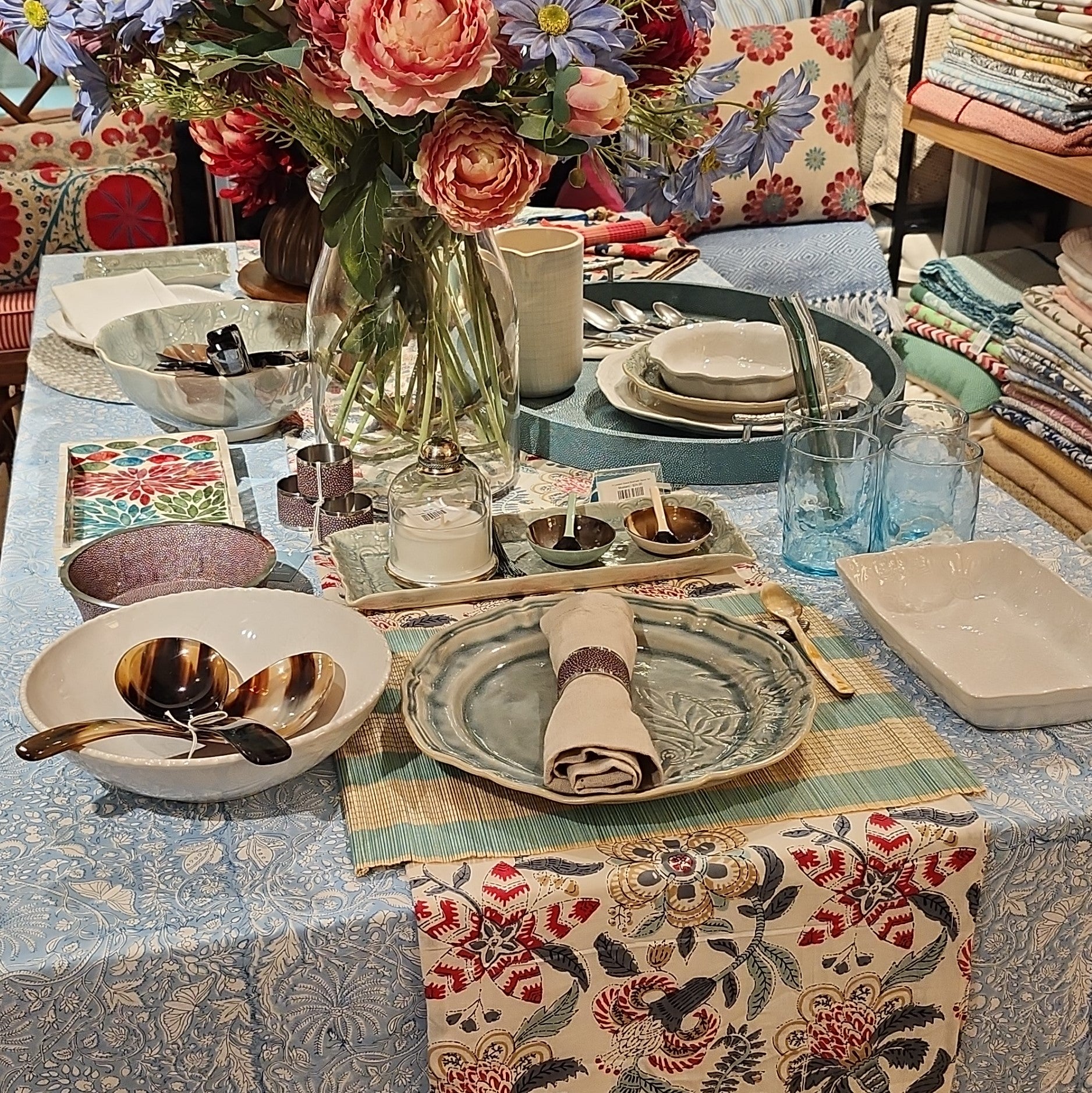 Spring Blossom runner with a neutral plain reverse